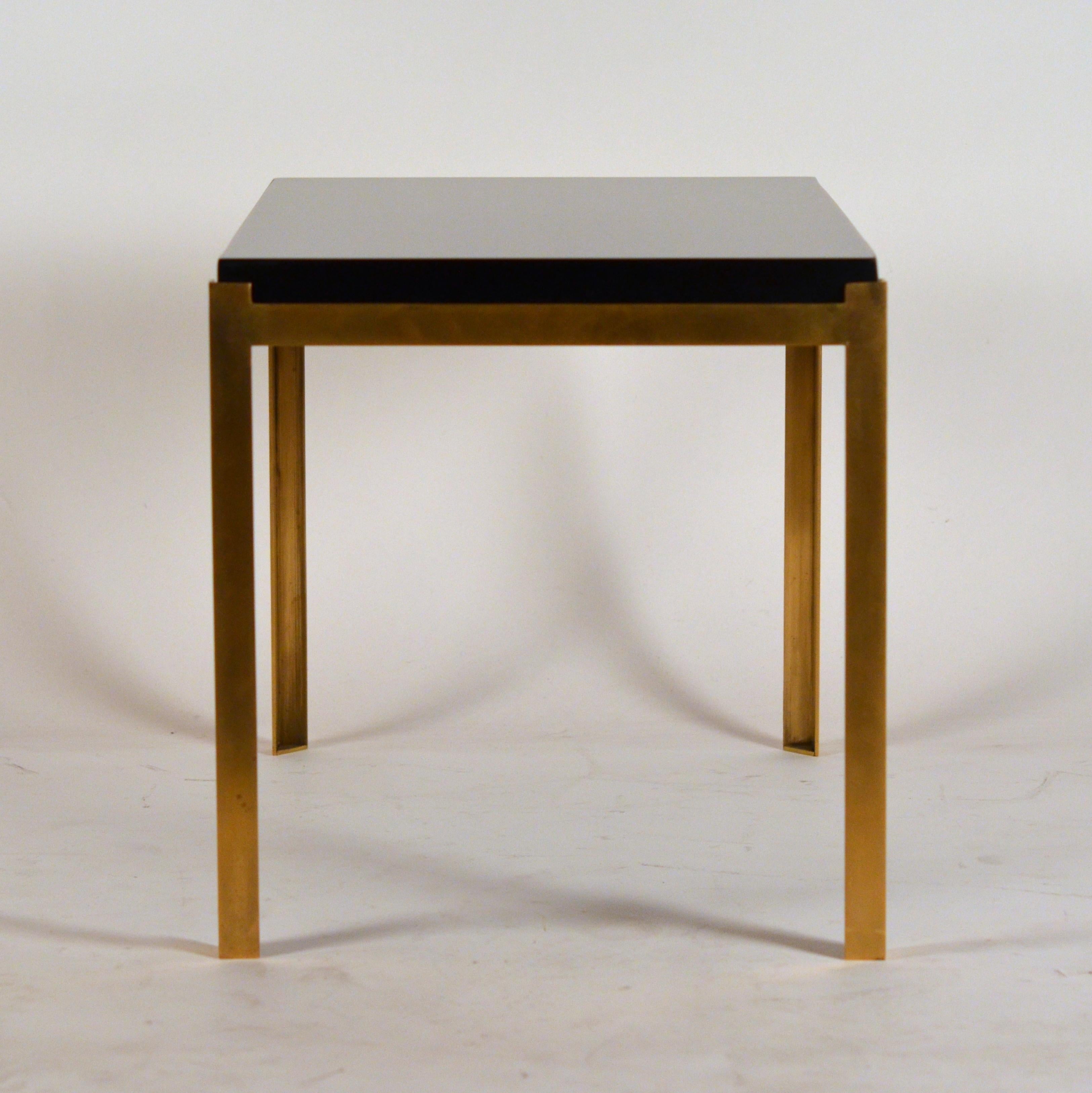 https://a.1stdibscdn.com/pair-of-chic-caisson-solid-brass-and-black-lacquer-end-tables-by-design-freres-for-sale-picture-5/f_8184/f_222311821611348408323/Pair_custom_Caisson_tables_new_5__master.JPG