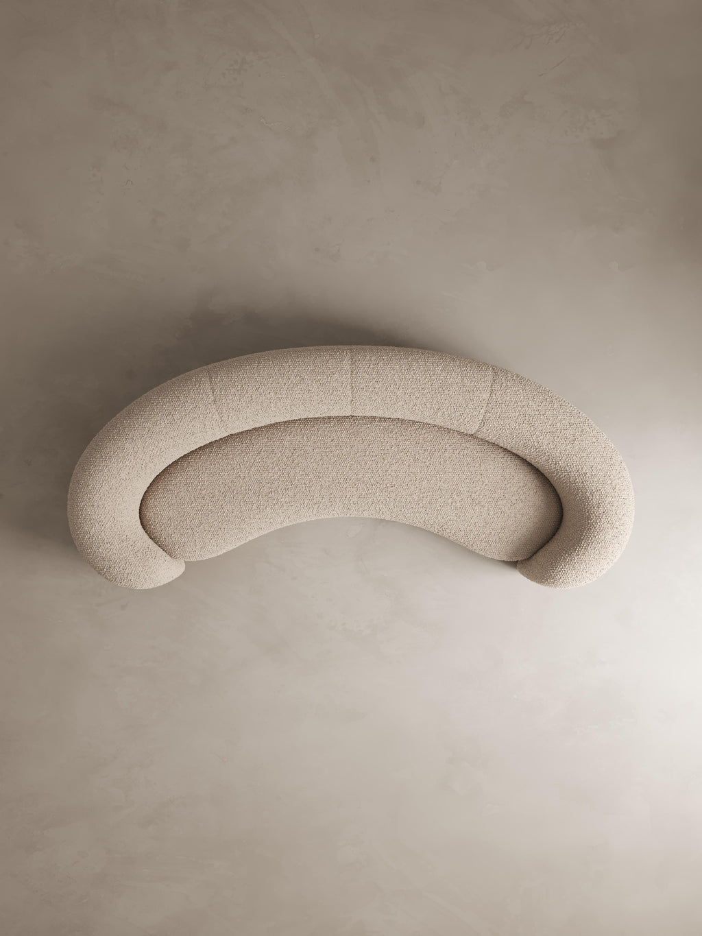 https://a.1stdibscdn.com/paloma-editions-palace-sofa-iii-wool-boucle-for-sale-picture-4/f_106592/f_470188521760323060964/Palace_Sofa_III_Boucle_Top_master.jpg