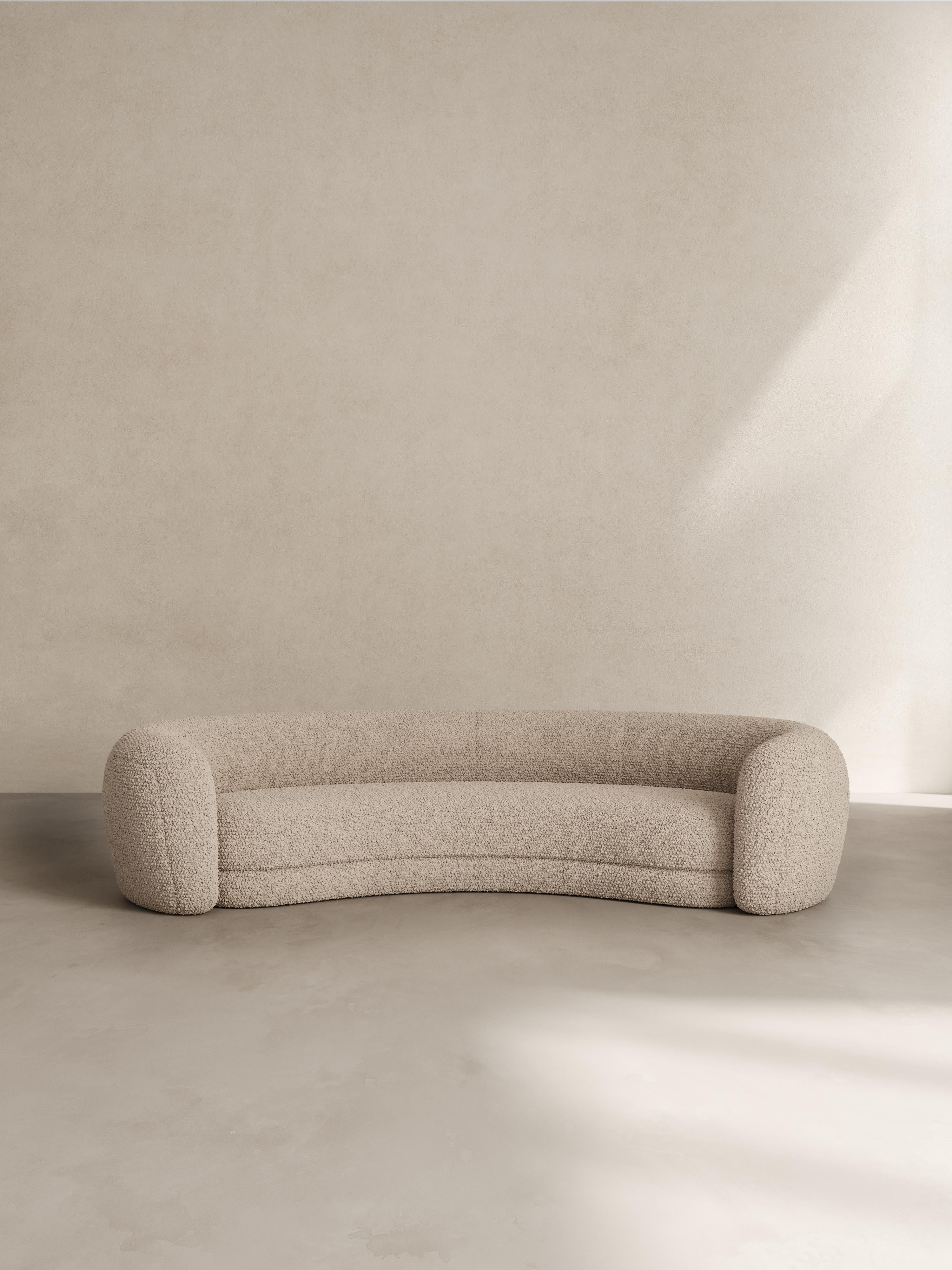 https://a.1stdibscdn.com/paloma-editions-palace-sofa-iii-wool-boucle-for-sale-picture-2/f_106592/f_470188521760323013404/Palace_Sofa_III_Boucle_master.jpg