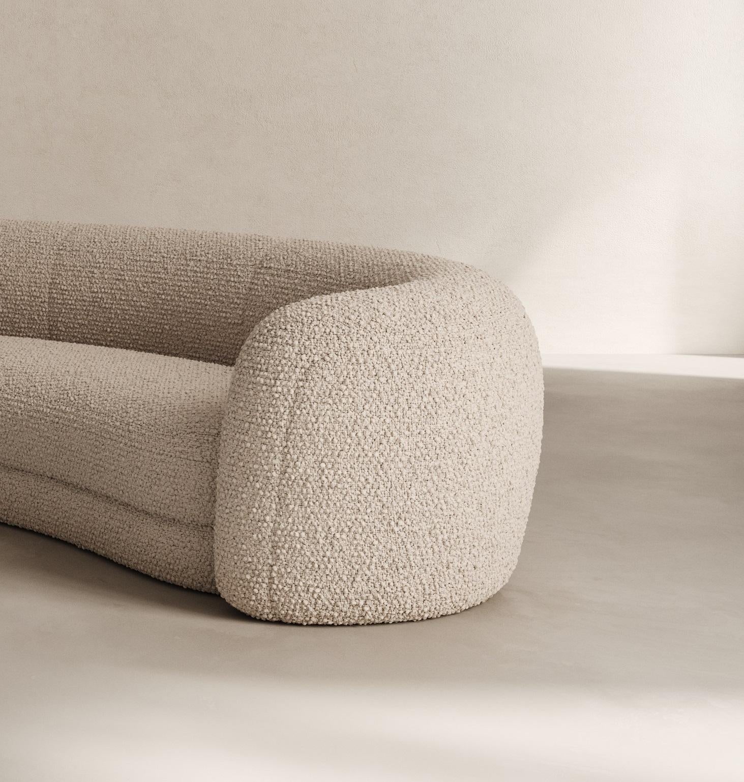 https://a.1stdibscdn.com/palace-sofa-iii-in-dedar-milano-karakorum-boucle-by-paloma-editions-for-sale-picture-5/f_12192/f_476156221763563615116/Palace_Sofa_III_Side_Bouclea_master.jpg