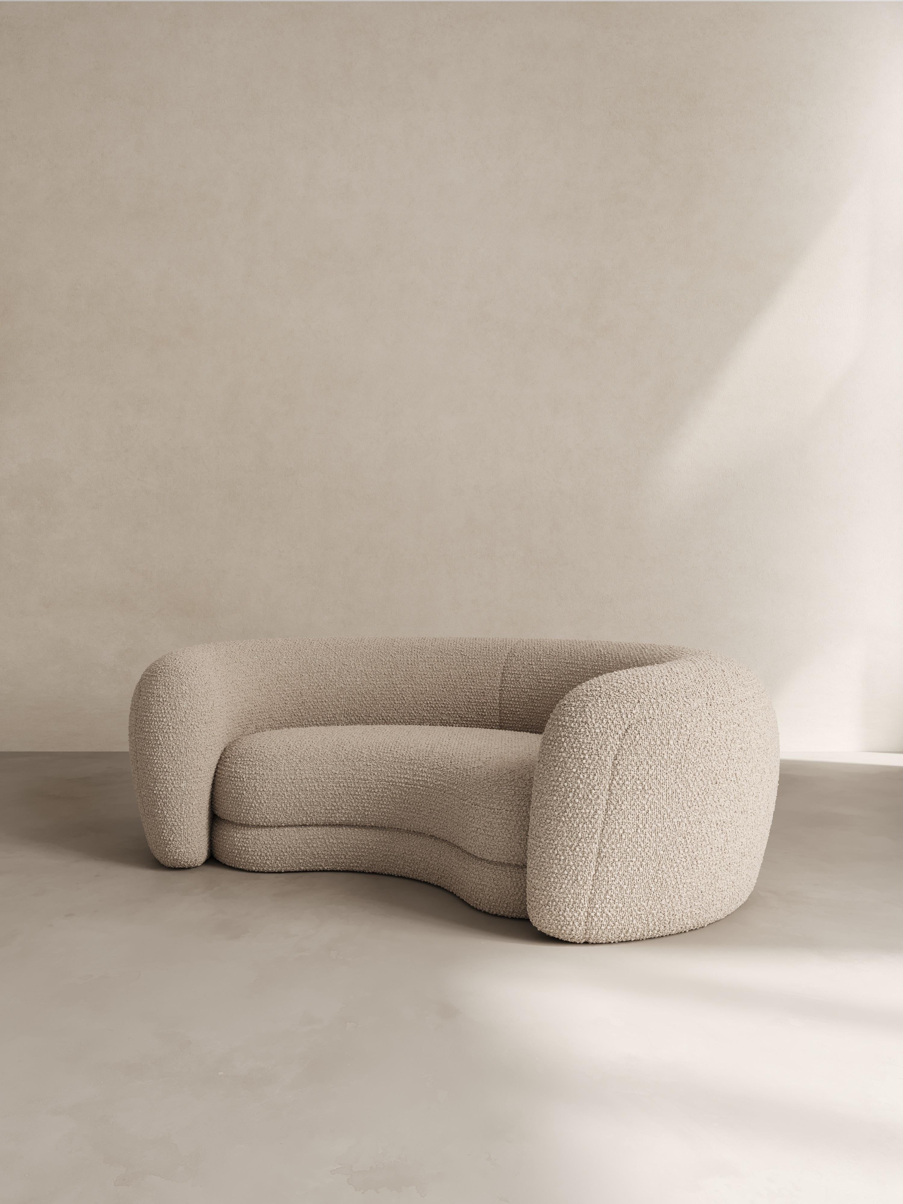 https://a.1stdibscdn.com/palace-sofa-i-in-dedar-milano-karakorum-boucle-by-paloma-editions-for-sale-picture-2/f_12192/f_476146321763558841215/Palace_Sofa_I_Boucle_Side_master.jpg