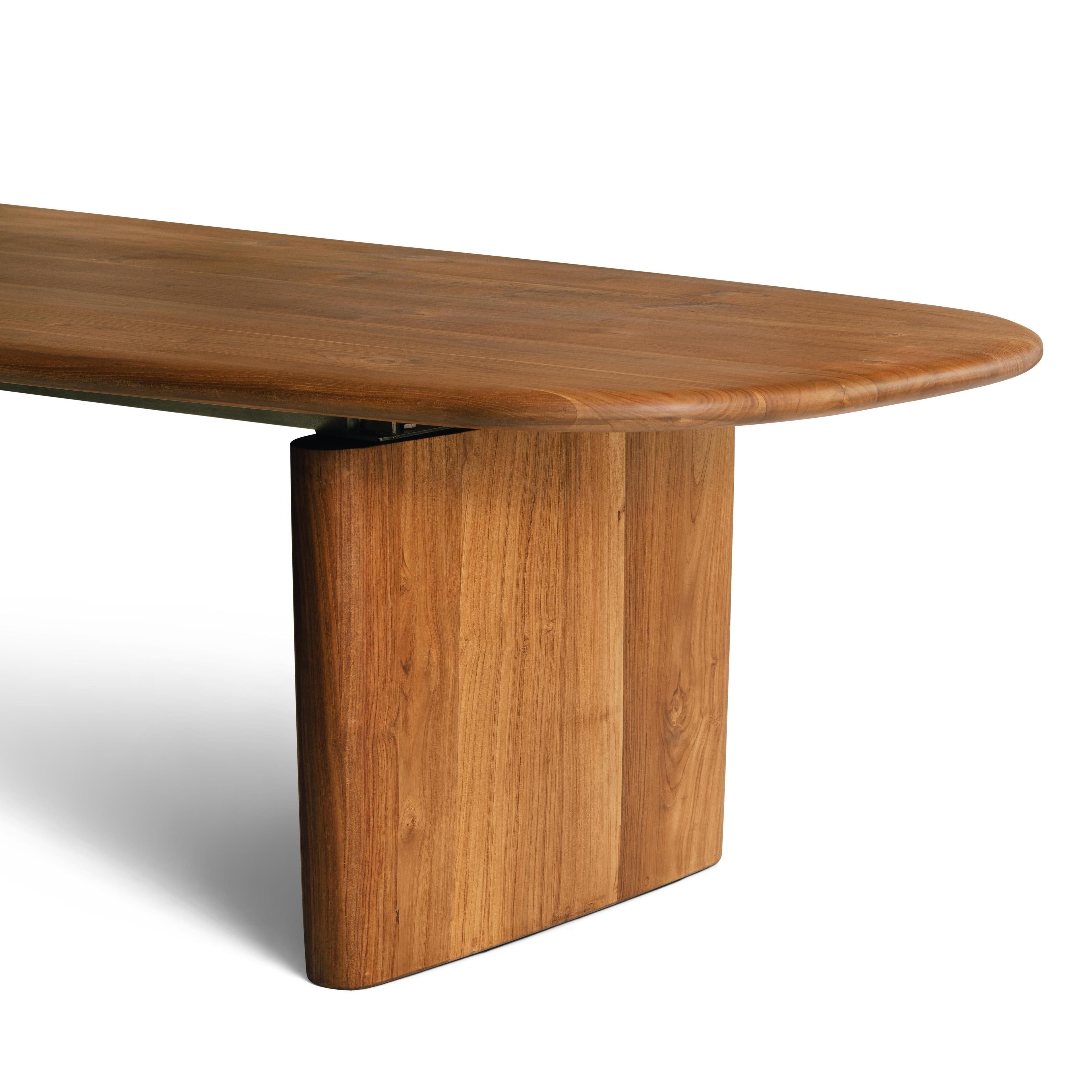 https://a.1stdibscdn.com/pamunu-dining-table-ten-seat-handmade-teak-organic-form-in-stock-for-sale-picture-3/f_106092/f_479480021765435290436/Pamunu_Table_Details_04_master.jpg