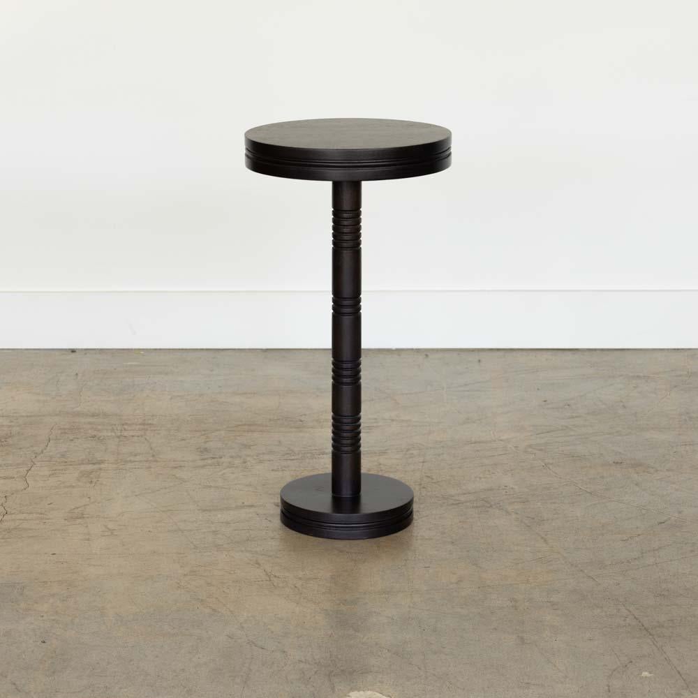 https://a.1stdibscdn.com/panoplie-ebony-drink-table-for-sale-picture-2/f_53952/f_439148021741306044815/Panoplie_Drink_Table_Ebony_PATDT0553_1_master.jpg