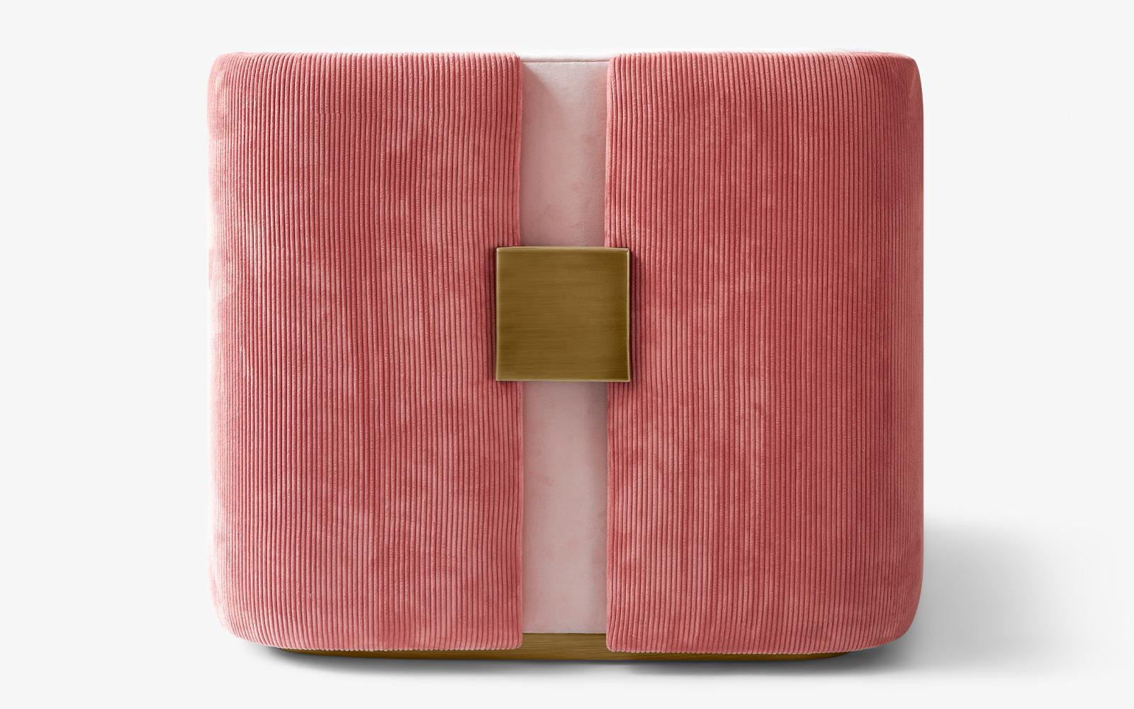 https://a.1stdibscdn.com/papillonne-salmon-pink-armchair-for-sale-picture-2/f_62262/f_302000721661869721638/Papillonne_Berjer_4_master.jpg