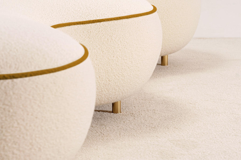 https://a.1stdibscdn.com/jim-sofa-by-proisy-studio-for-sale-picture-13/f_15322/f_385391821708690188590/Pas_su_r_de_la_mettre_celle_ci_master.jpg