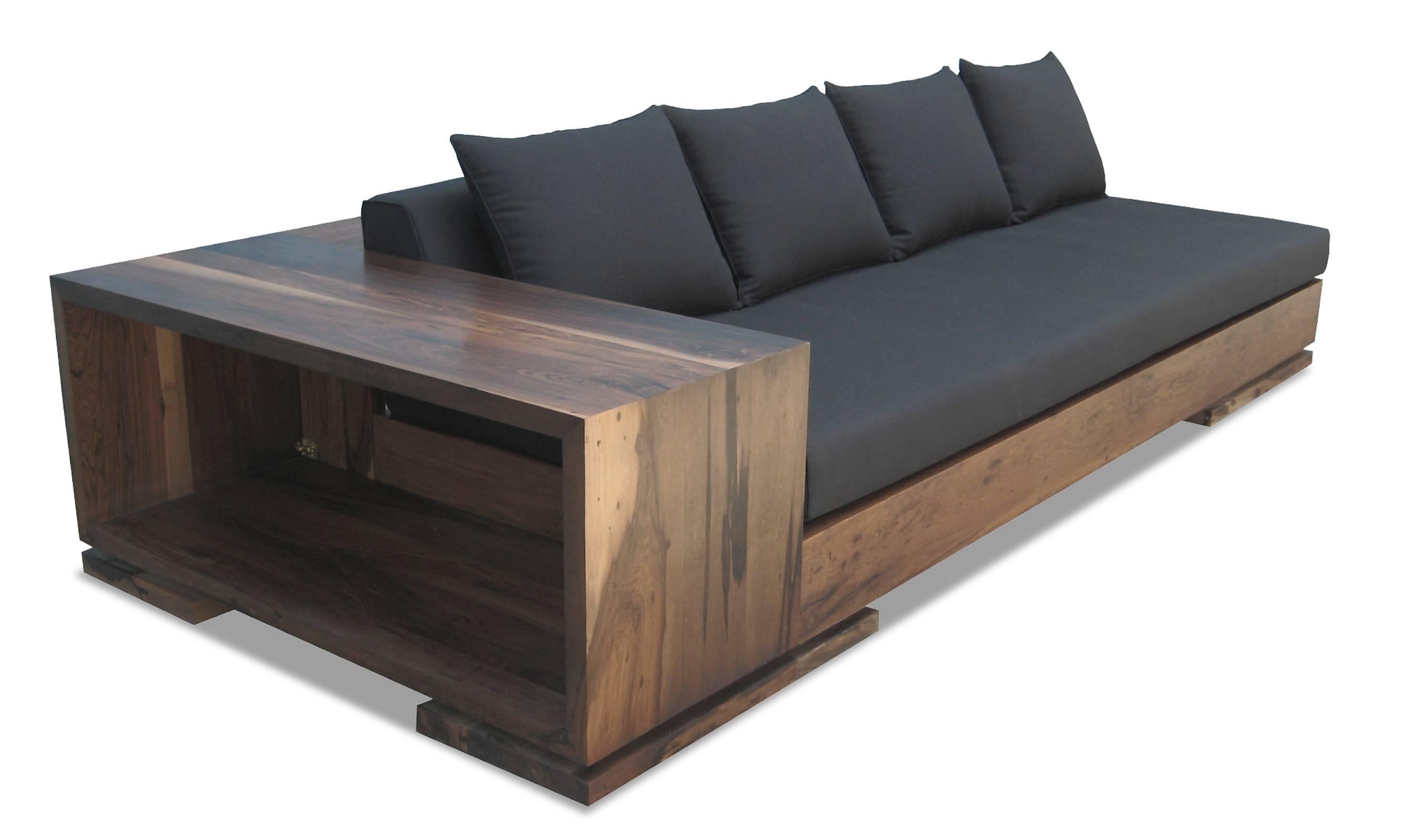 https://a.1stdibscdn.com/archivesE/upload/f_25173/f_68291531488818142960/Patone_Sofa_01_master.jpg