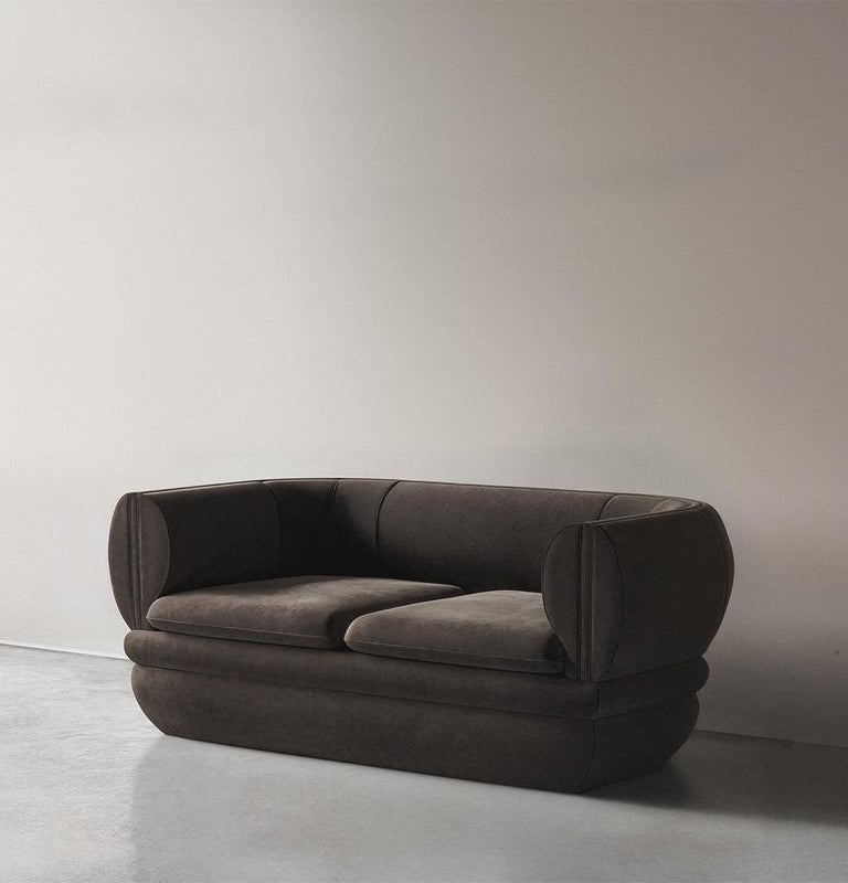https://a.1stdibscdn.com/paus-2-seater-sofa-brown-velvet-by-hermhaus-for-sale-picture-2/f_87412/f_470546721760531531808/Paus_kili_Koltuk_Kahverengi_Kadife_1_master.jpg?width=768