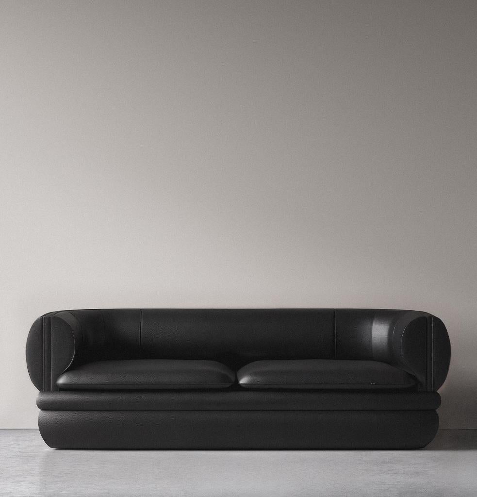 https://a.1stdibscdn.com/paus-3-seater-sofa-black-leather-by-hermhaus-for-sale-picture-3/f_87412/f_470543121760528421141/Paus_l_Koltuk_Siyah_Deri_2_master.jpg