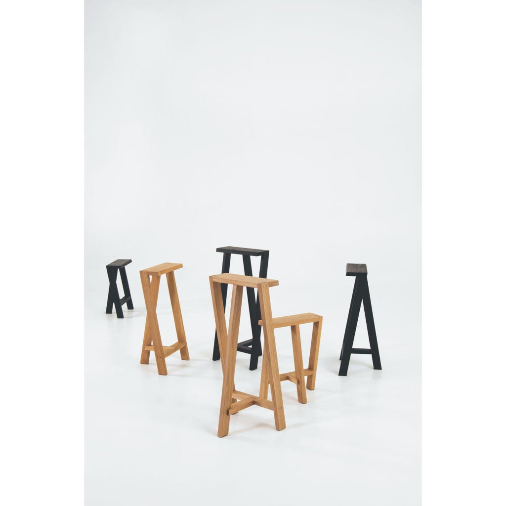 https://a.1stdibscdn.com/large-pausa-oak-stool-by-pierre-emmanuel-vandeputte-for-sale-picture-5/f_12192/f_345211121685452793913/Pausa_stool_JordiCoppers_17_master.jpg