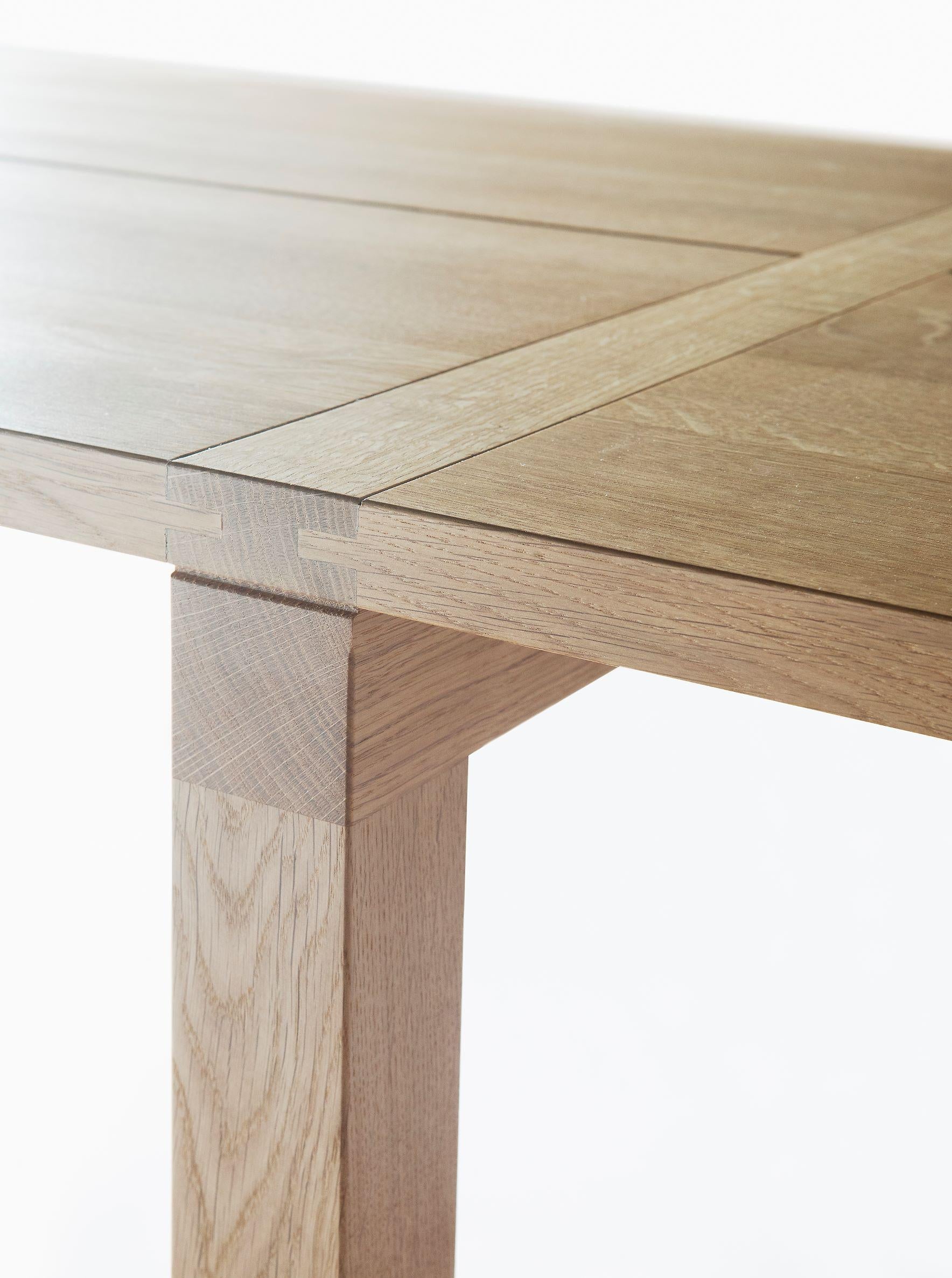 https://a.1stdibscdn.com/frame-table-in-solid-oak-for-12-by-john-pawson-for-sale-picture-3/f_53752/f_255295121633001990488/Pawson_table_detail_web_master.jpg