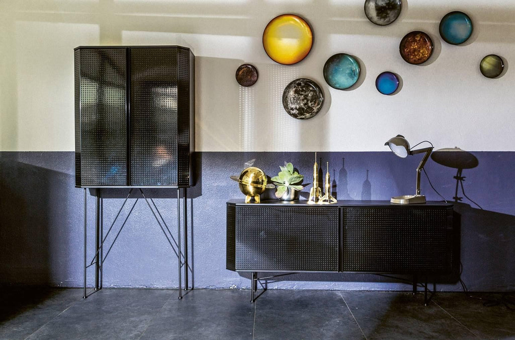 https://a.1stdibscdn.com/archivesE/upload/f_16392/f_97235531517421124983/Perf_Sideboard_Bar_Cabinet_Steel_Wood_Moroso_Diesel_5_master.jpg