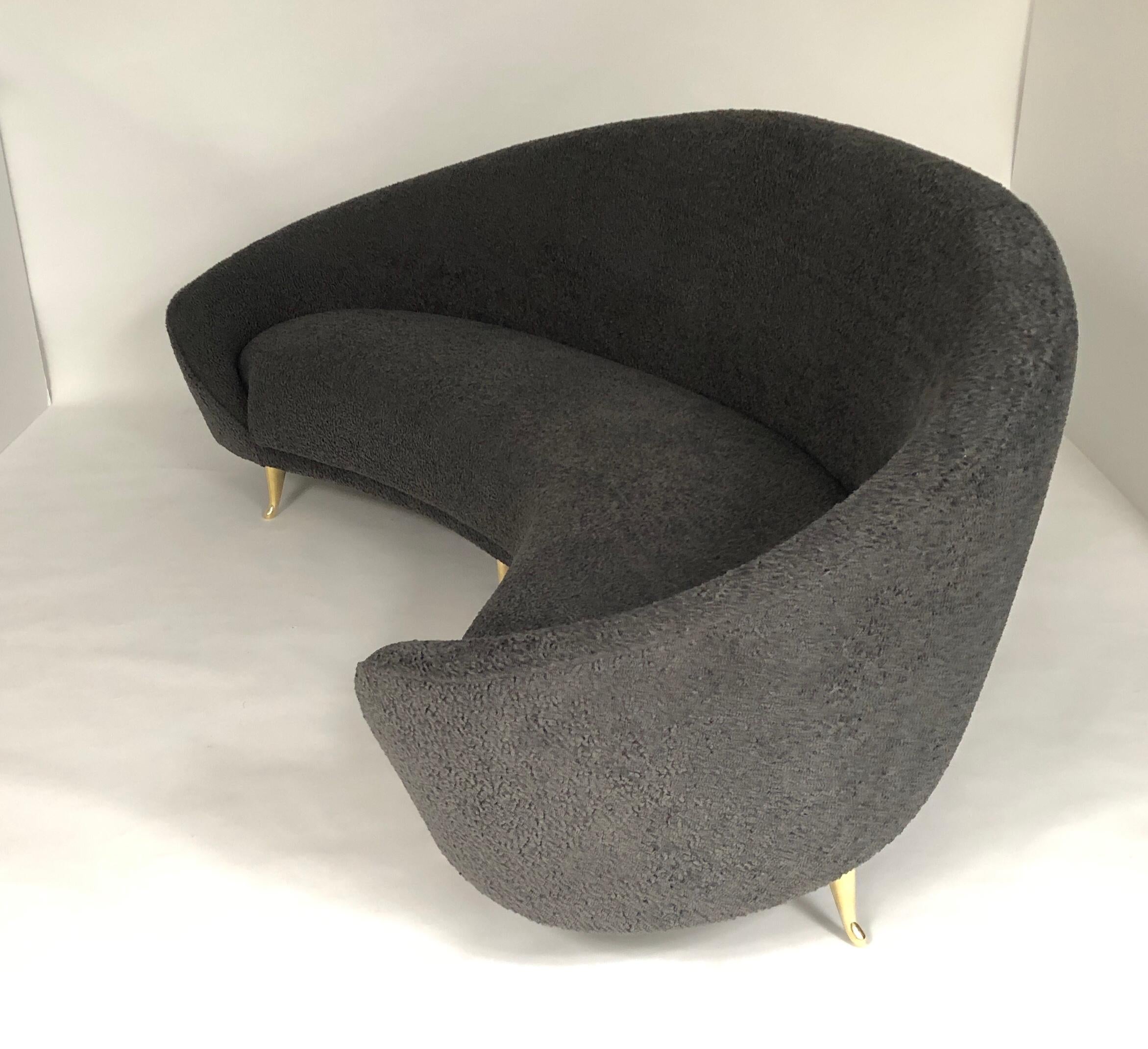 https://a.1stdibscdn.com/arc-sofa-by-bourgeois-boheme-atelier-charcoal-boucle-for-sale-picture-13/f_7949/f_341635921683388206836/Photo_Aug_05_10_50_43_AM_master.jpg