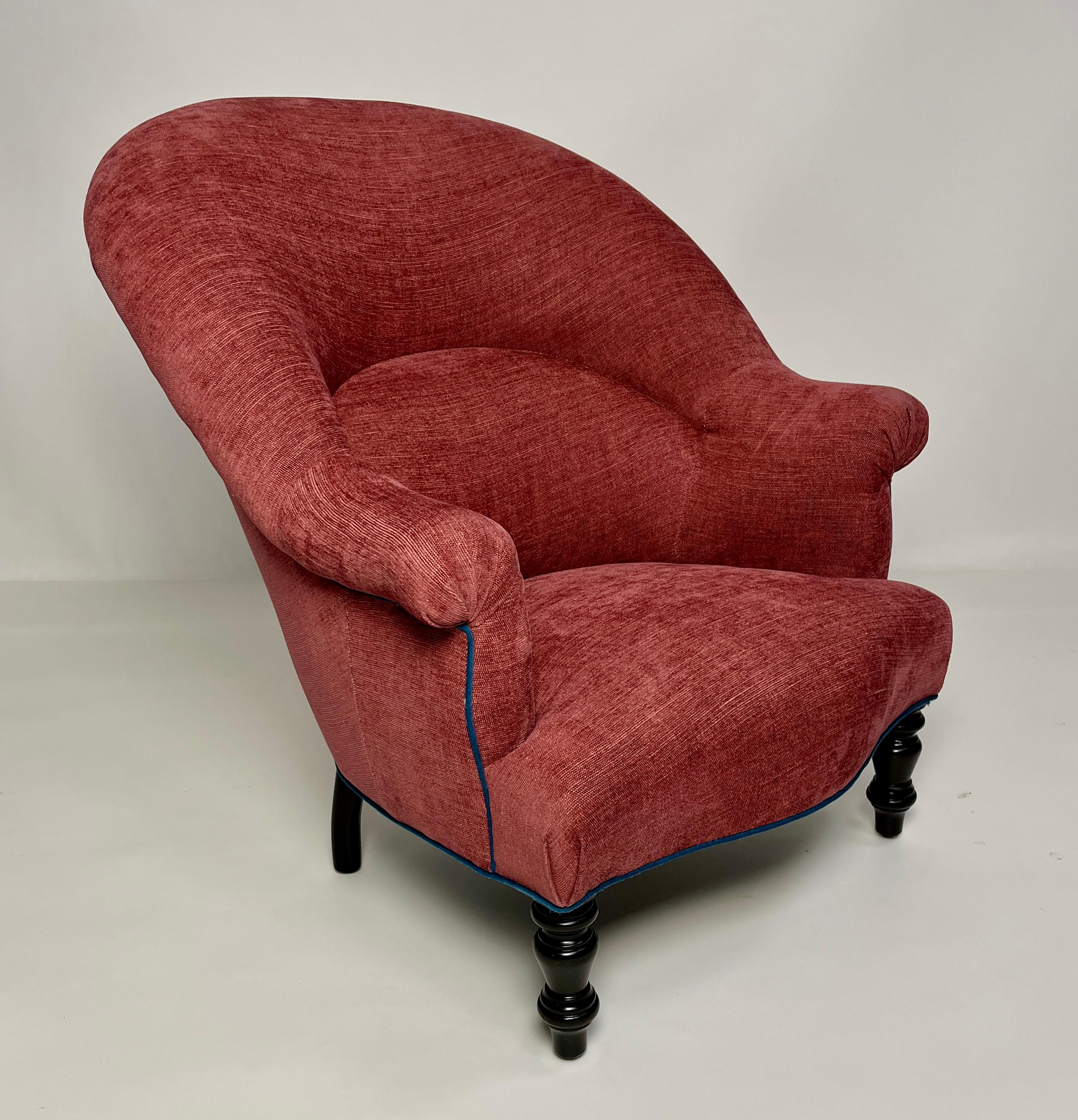 https://a.1stdibscdn.com/pair-of-clarence-chairs-by-bourgeois-boheme-atelier-for-sale-picture-6/f_7949/f_442459521743093521241/Photo_Mar_11_2025_4_46_20_PM_master.jpg