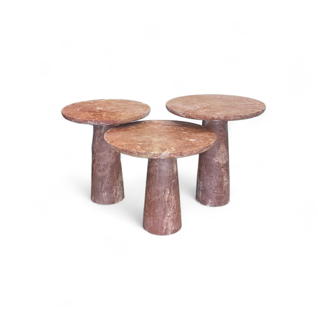 https://a.1stdibscdn.com/ide-side-table-in-red-travertine-177x158h-travertine-stone-coffee-table-set-for-sale-picture-5/f_98492/f_410271921723302065400/Photoroom_20240626_161633_master.JPG