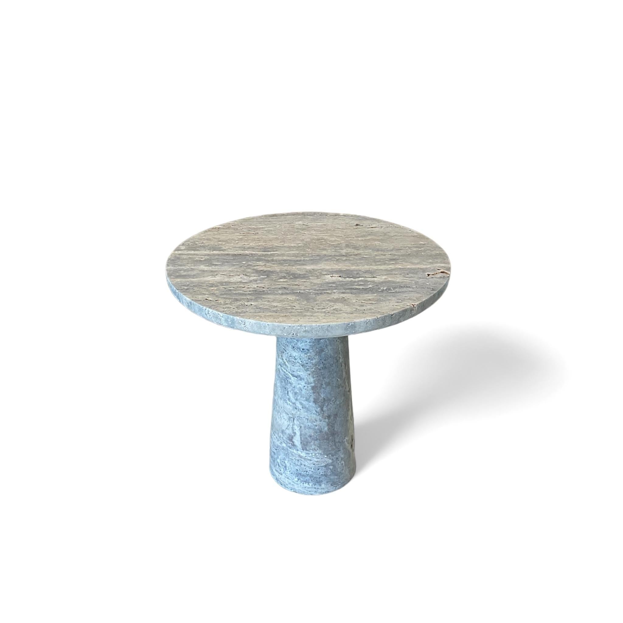 https://a.1stdibscdn.com/ide-coffee-tables-in-silver-travertine-premium-travertine-stone-side-end-table-for-sale-picture-5/f_98492/f_403830421719566253341/Photoroom_20240627_130045_master.JPG