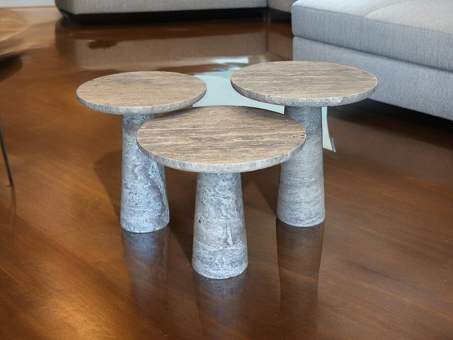 https://a.1stdibscdn.com/ide-coffee-tables-in-silver-travertine-premium-travertine-stone-side-end-table-for-sale-picture-2/f_98492/f_403830421719566253981/Photoroom_20240627_134733_master.JPG