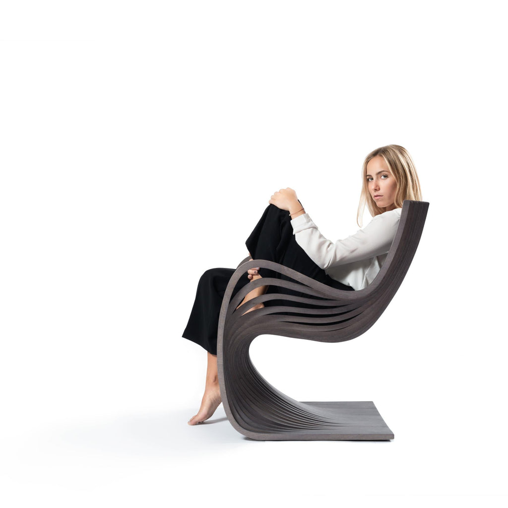 https://a.1stdibscdn.com/pipo-chair-by-piegatto-a-sculptural-contemporary-chair-for-sale-picture-6/f_83012/f_332174621678394647485/Piegatto_Furniture_Chair_Pipo_Grey_Graphite_Inspirational_3_master.jpg