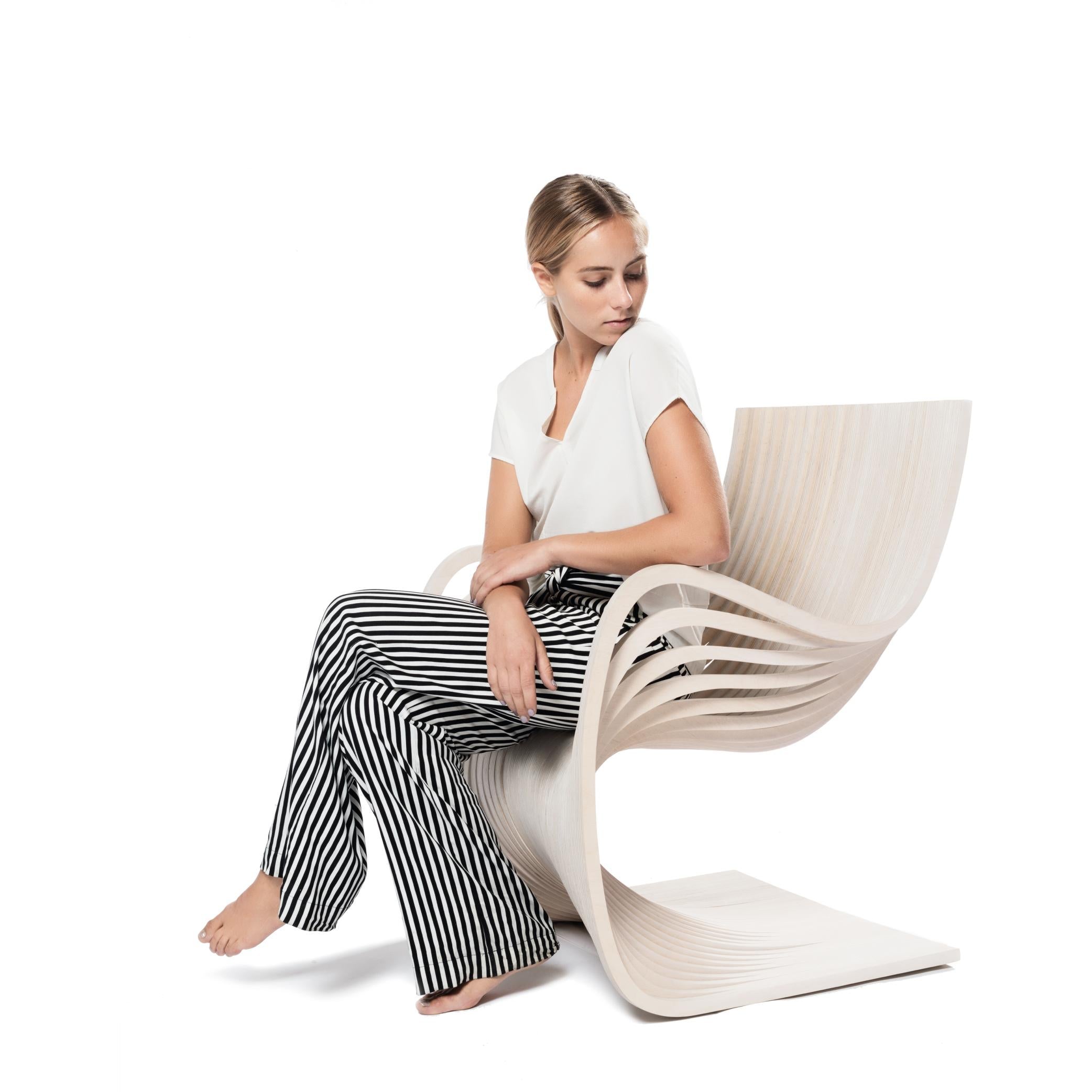 https://a.1stdibscdn.com/pipo-chair-by-piegatto-a-sculptural-contemporary-chair-for-sale-picture-5/f_83012/f_332174621678399830507/Piegatto_Furniture_Chair_Pipo_Milky_White_Inspirational_2_master.jpg