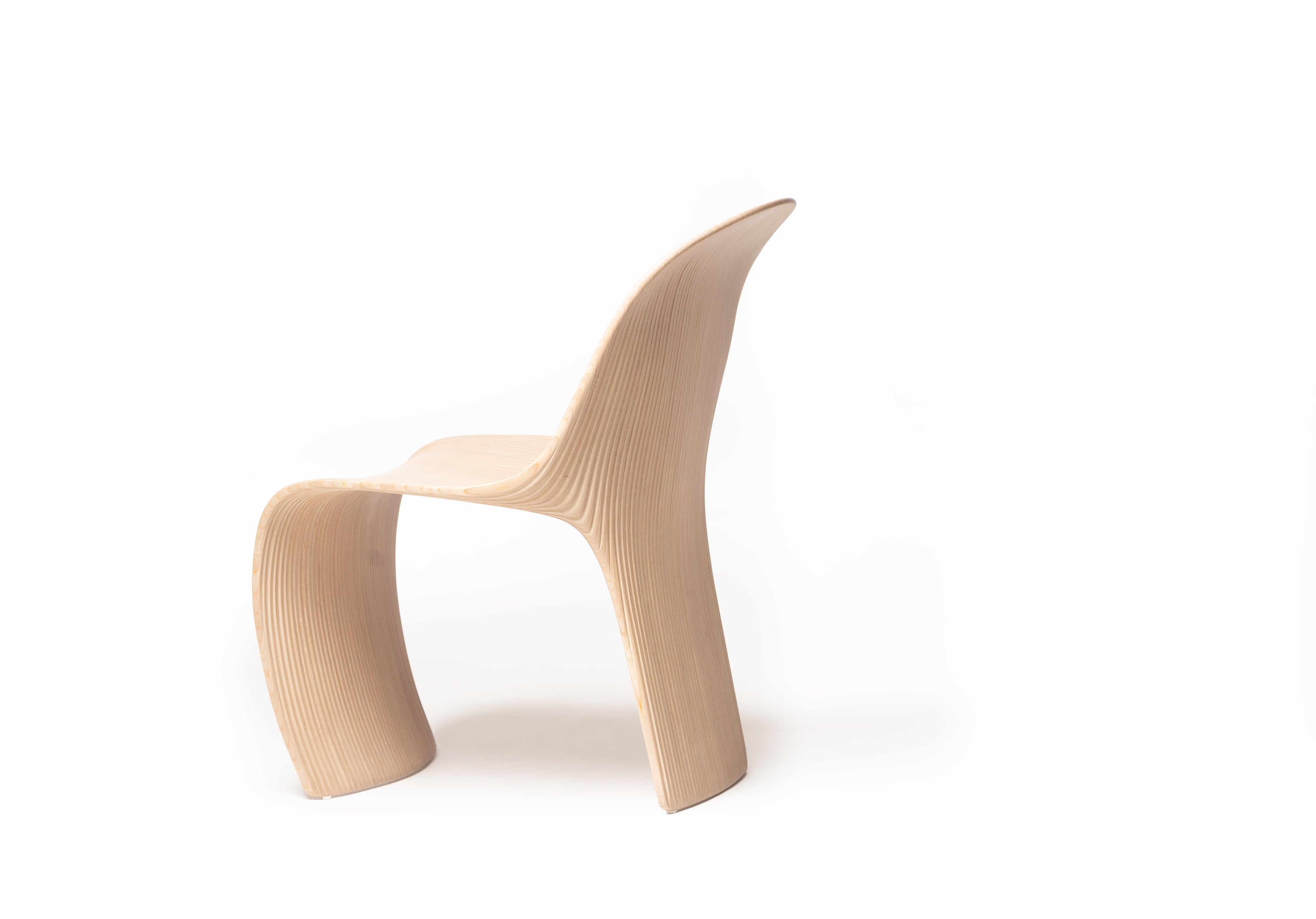https://a.1stdibscdn.com/isa-chair-by-piegatto-a-scuptural-dining-chair-for-sale-picture-2/f_83012/f_440895421742244945963/Piegatto_feb25_5258_master.jpg