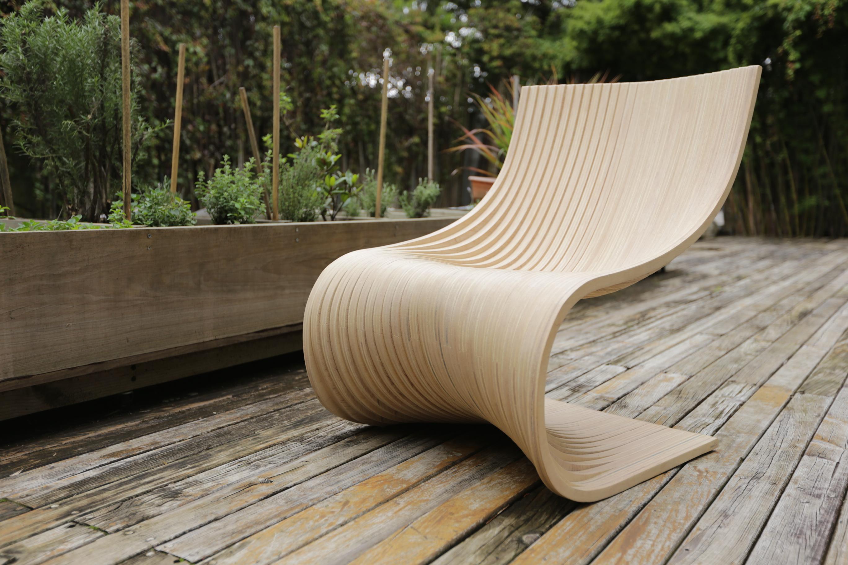 https://a.1stdibscdn.com/uma-chair-by-piegatto-a-sculptural-contemporary-chair-for-sale-picture-6/f_83012/f_337797721681339754728/Piegatto_furniture_Uma_chair_terrace_set_master.JPG