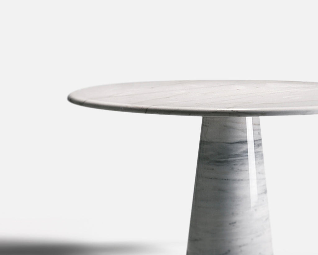 https://a.1stdibscdn.com/colonnata-round-dining-table-by-giusti-di-rosa-custom-d110-for-sale-picture-2/f_31233/f_290073421654610074295/PierAlessandro_Giusti_Egidio_Di_Rosa_Colonnata_Table_Savannah_Bay_Gallery_2_master.jpg