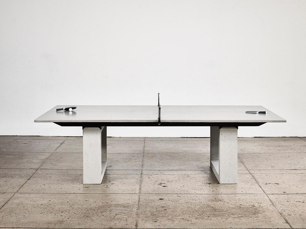 https://a.1stdibscdn.com/james-de-wulf-concrete-ping-pong-table-black-finish-for-sale-picture-10/f_12242/f_434306021738366955111/Ping_Pong_table_master.jpg
