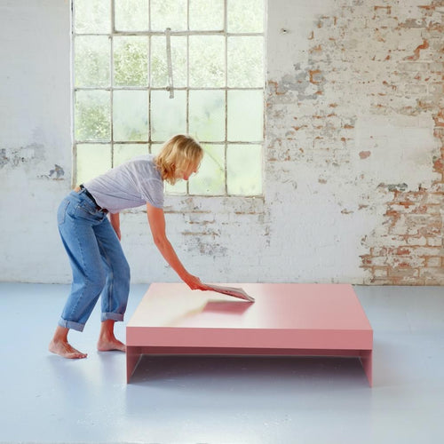 https://a.1stdibscdn.com/large-low-pink-single-form-coffee-sofa-table-customisable-for-sale-picture-3/f_28943/f_477909721764594650953/Pink_master.jpg