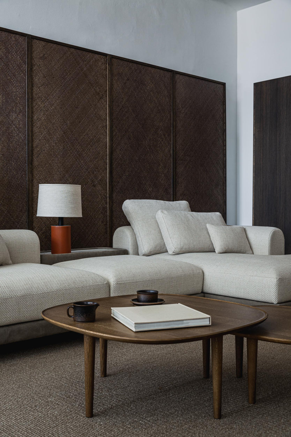 https://a.1stdibscdn.com/aqueduct-contemporary-sofa-by-poiat-setup-4-yang-95-high-plinth-for-sale-picture-5/f_31233/f_327041621676037447001/Poiat_Aqueduct_Sofa_Setup_3_Savannah_Bay_Gallery_6_master.jpg