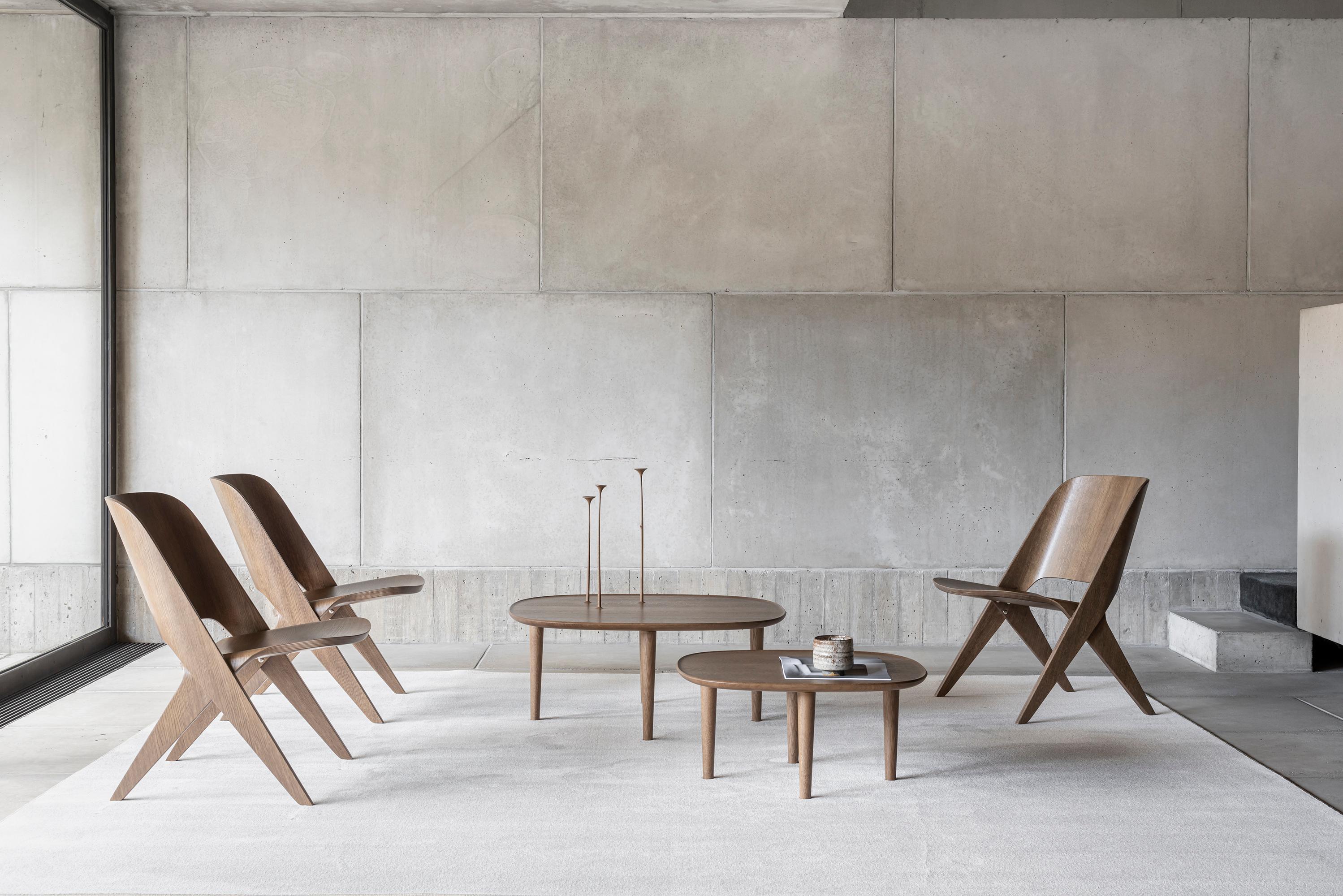 https://a.1stdibscdn.com/scandinavian-modern-fiori-table-85-by-antrei-hartikainen-x-poiat-oak-for-sale-picture-7/f_31233/f_315219621669807172969/Poiat_Fiori_tables_dark_oak_3_master.jpg