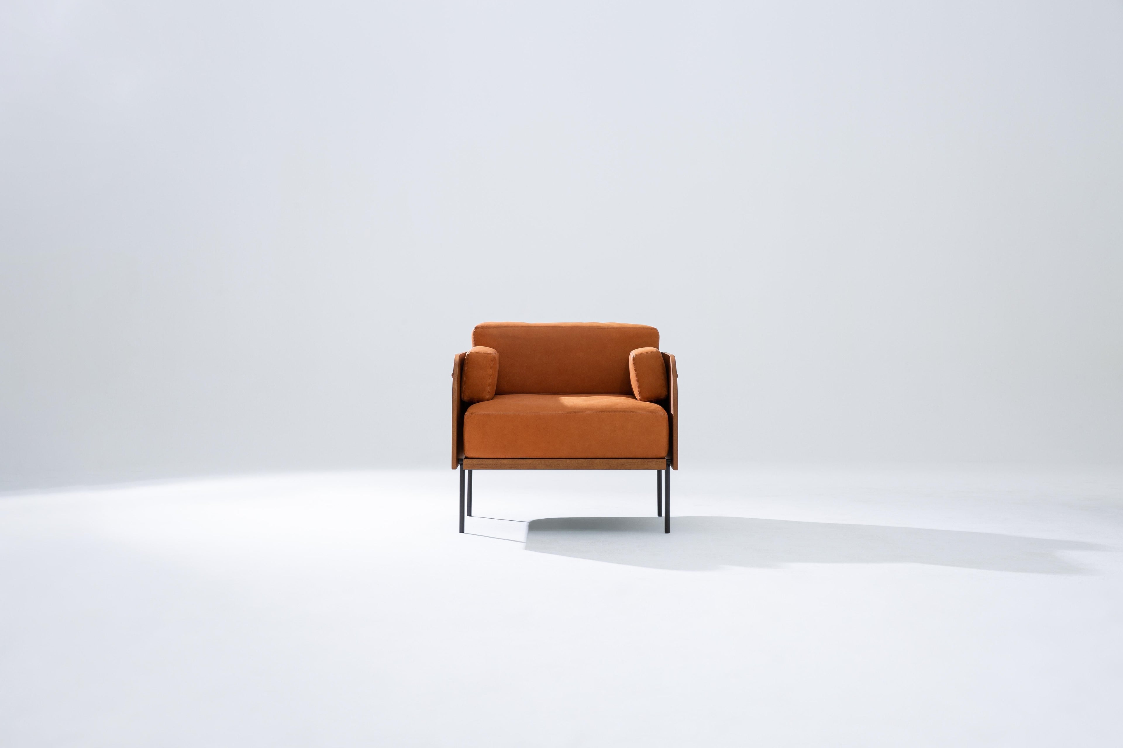 https://a.1stdibscdn.com/curva-armchair-modern-wood-steel-and-leather-accent-chair-sculptural-form-for-sale-picture-2/f_104502/f_452129221748429391201/Poltrona_1__master.jpg