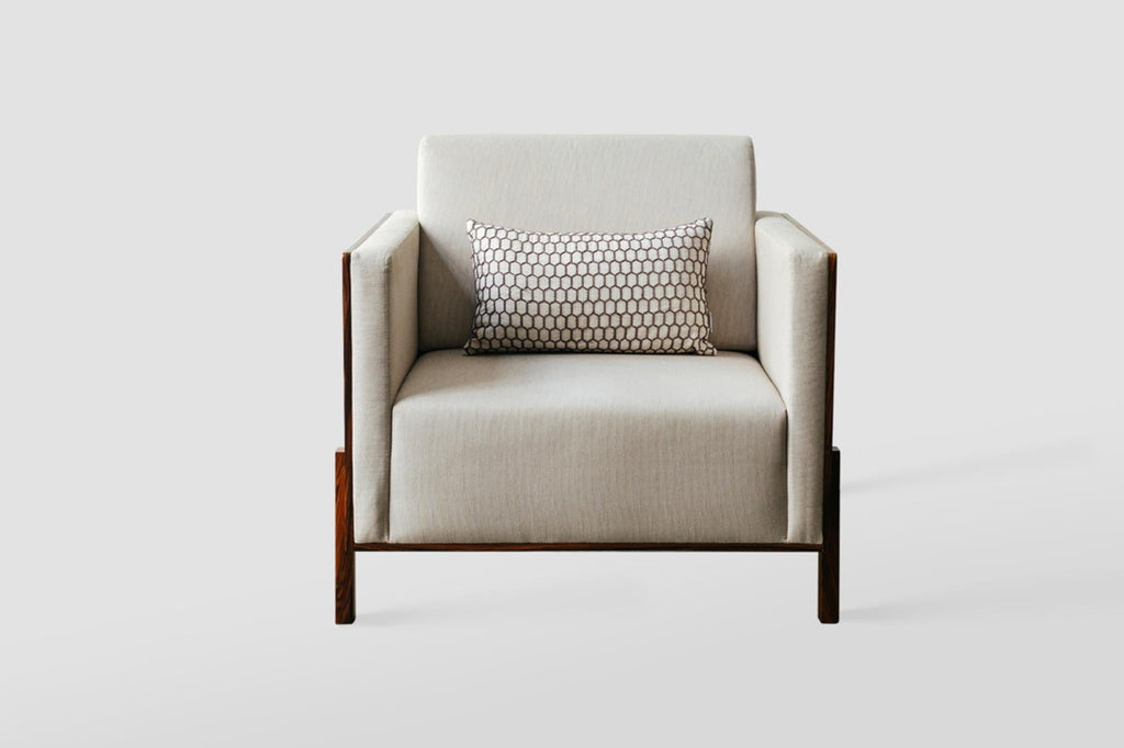 https://a.1stdibscdn.com/lina-minimalist-armchair-in-pau-ferro-brazilian-wood-and-handwoven-work-for-sale-picture-2/f_33041/f_94932611707242288760/Poltrona_Lina_Foto_02_master.jpg
