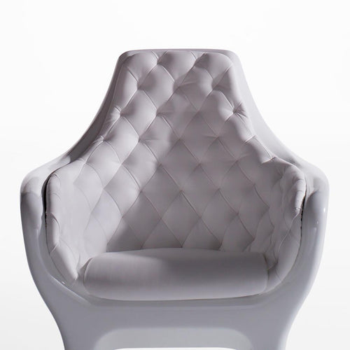 https://a.1stdibscdn.com/jaime-hayon-contemporary-white-poltrona-single-for-sale-picture-2/f_14272/f_312204621667926603682/Poltrona_Single_1_capitone_1_master.jpg