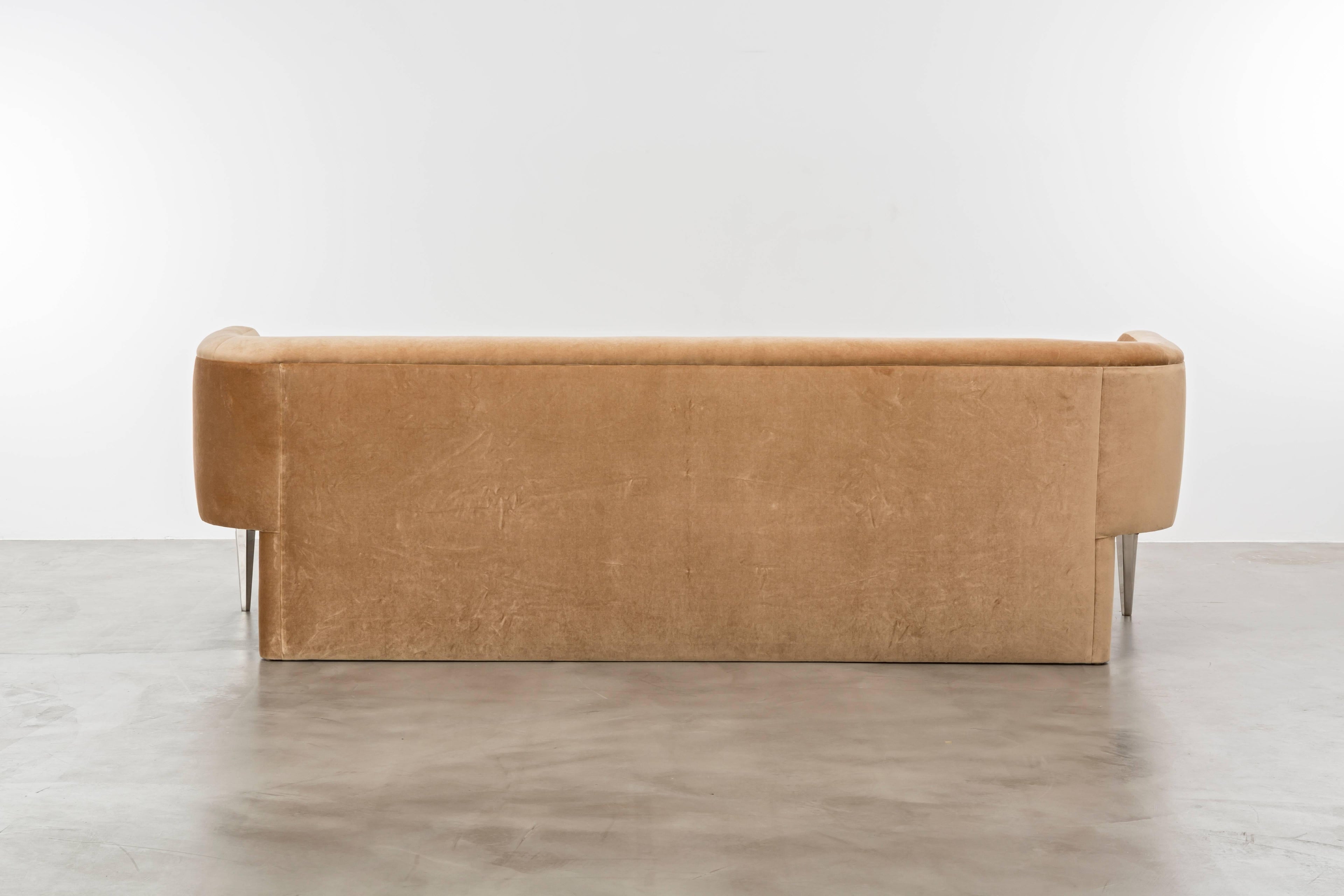 https://a.1stdibscdn.com/archivesE/upload/f_33283/f_94629631514941589030/Pompe_Sofa_33_master.jpg