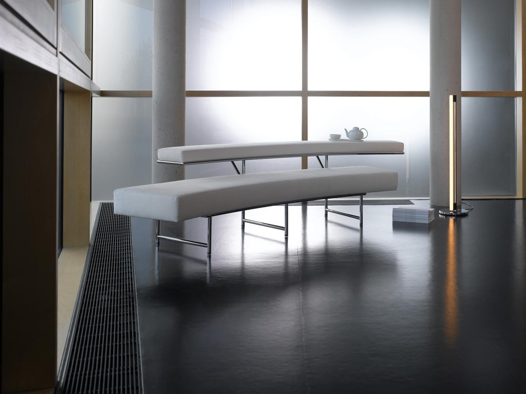 https://a.1stdibscdn.com/classicon-monte-carlo-sofa-in-leather-chrome-by-eileen-gray-for-sale-picture-7/12330573/f_138515811551436629125/Popinger_MonteCarlo_Tubelight_master.jpg