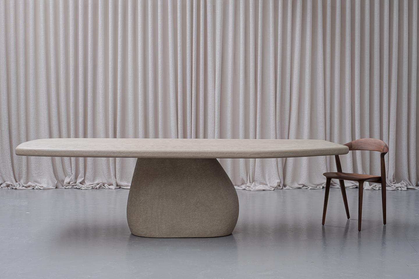https://a.1stdibscdn.com/contemporary-pigalle-210-dining-table-by-armand-francine-for-sale-picture-9/f_70152/f_373529221701437186315/PoppeCathy_Pigalle_0133_master.jpg