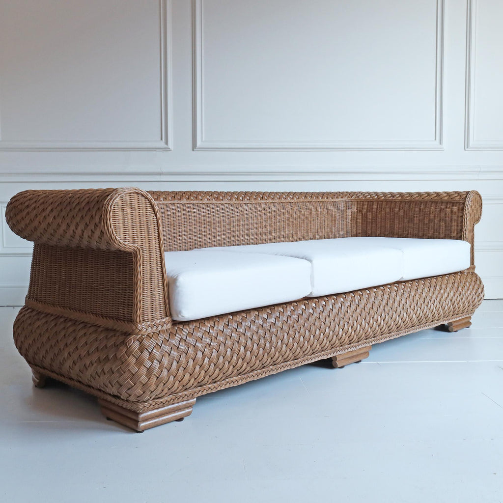 https://a.1stdibscdn.com/portofino-rattan-two-seater-sofa-for-sale-picture-3/f_97912/f_463326221755616533157/Portofino_3_seater_Sofa_LR_master.jpg