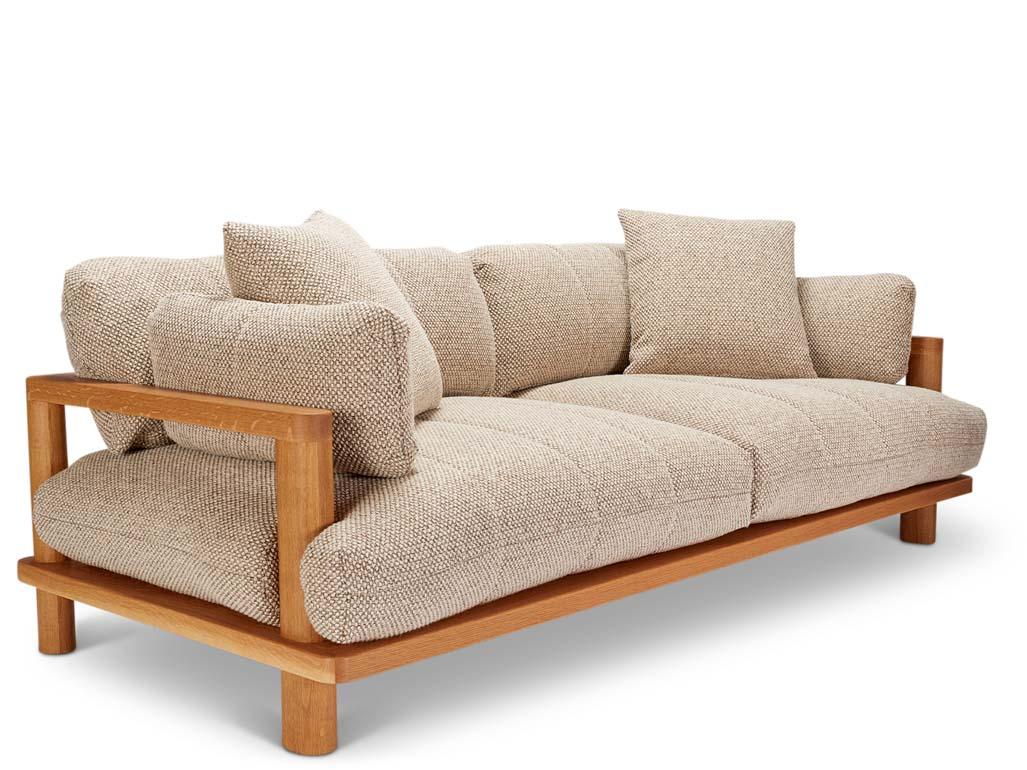 https://a.1stdibscdn.com/san-rafael-sofa-by-lawson-fenning-for-sale-picture-4/f_8060/f_414534921726182558725/Portola_Walnut_Grade_C_Tweed_Multi_Weave_Sand_4_master.jpg