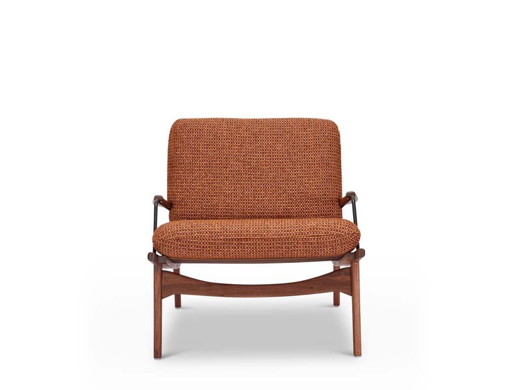 https://a.1stdibscdn.com/makers-armchair-by-lawson-fenning-for-sale-picture-2/f_8060/f_414531921726180354703/Portola_Walnut_Leather_Brown_Polished_Brass_Grade_C_Tweed_Multi_Weave_Cayenne_2_master.jpg