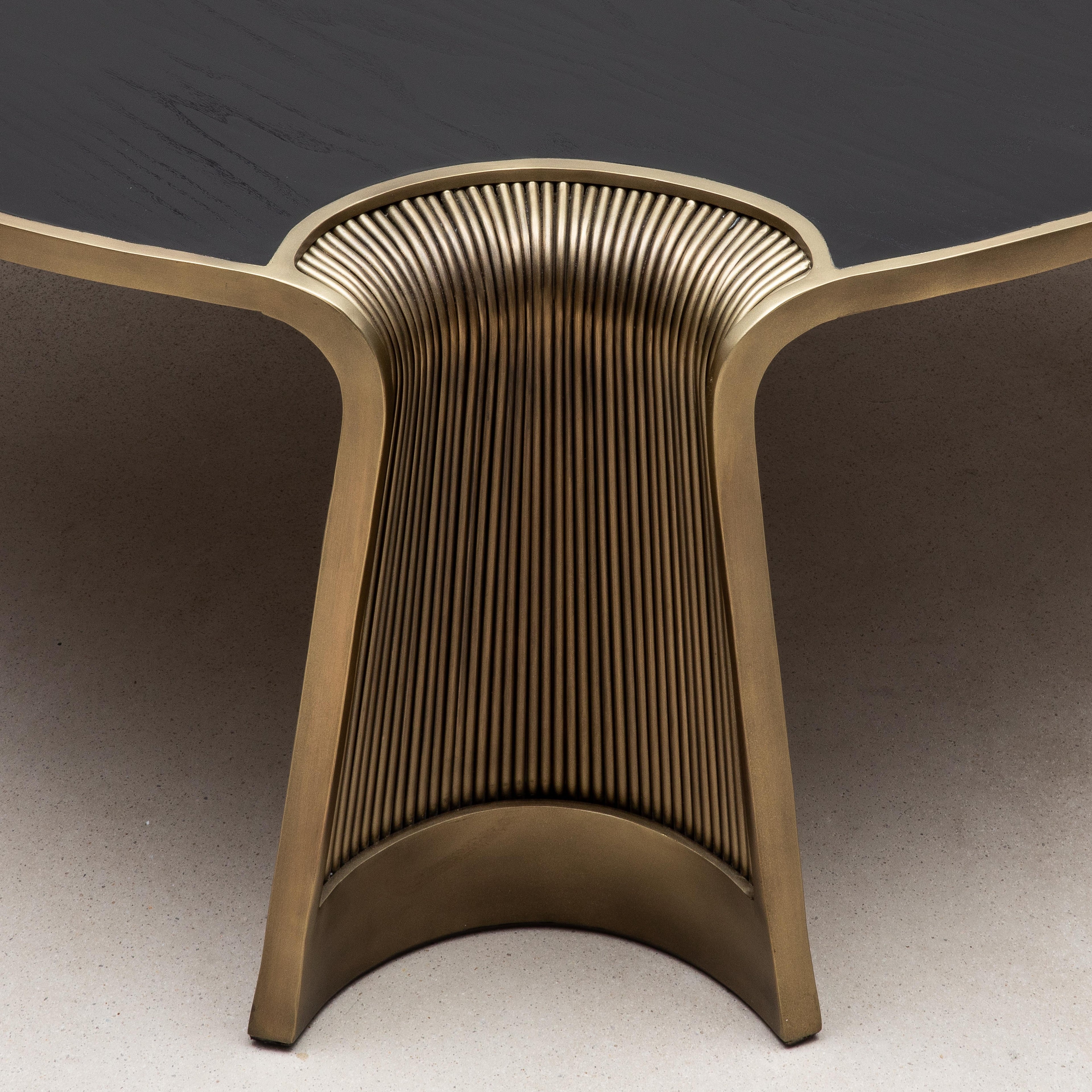 https://a.1stdibscdn.com/coffee-table-in-black-oak-with-bronze-patina-brass-rods-by-ry-augousti-for-sale-picture-9/f_98622/f_411090021723932327194/Products_2_1336_master.jpg