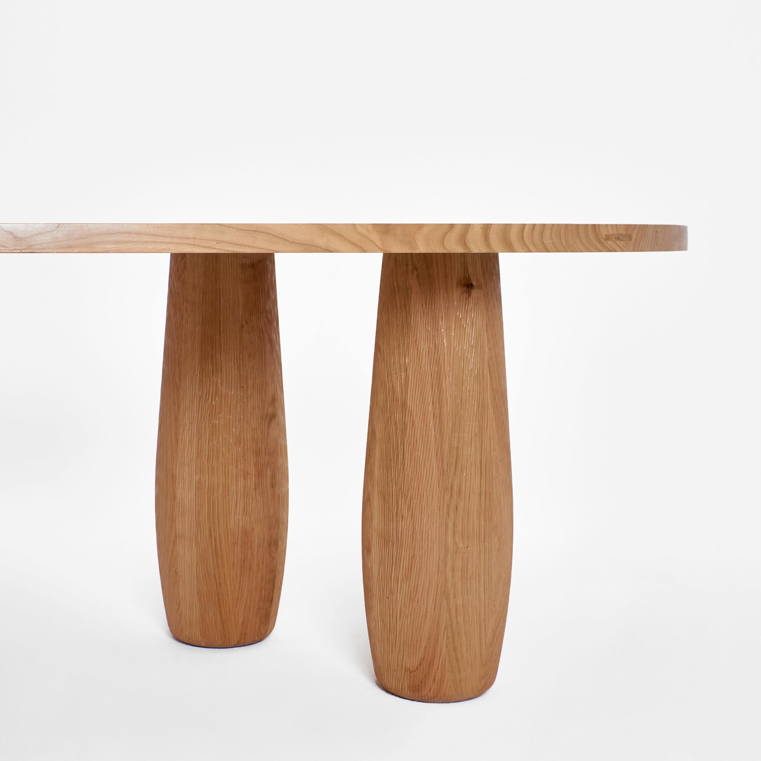 https://a.1stdibscdn.com/a-table-dining-table-for-sale-picture-2/f_62582/f_303463321662663584476/Project_213A_A_Table_1_master.jpg
