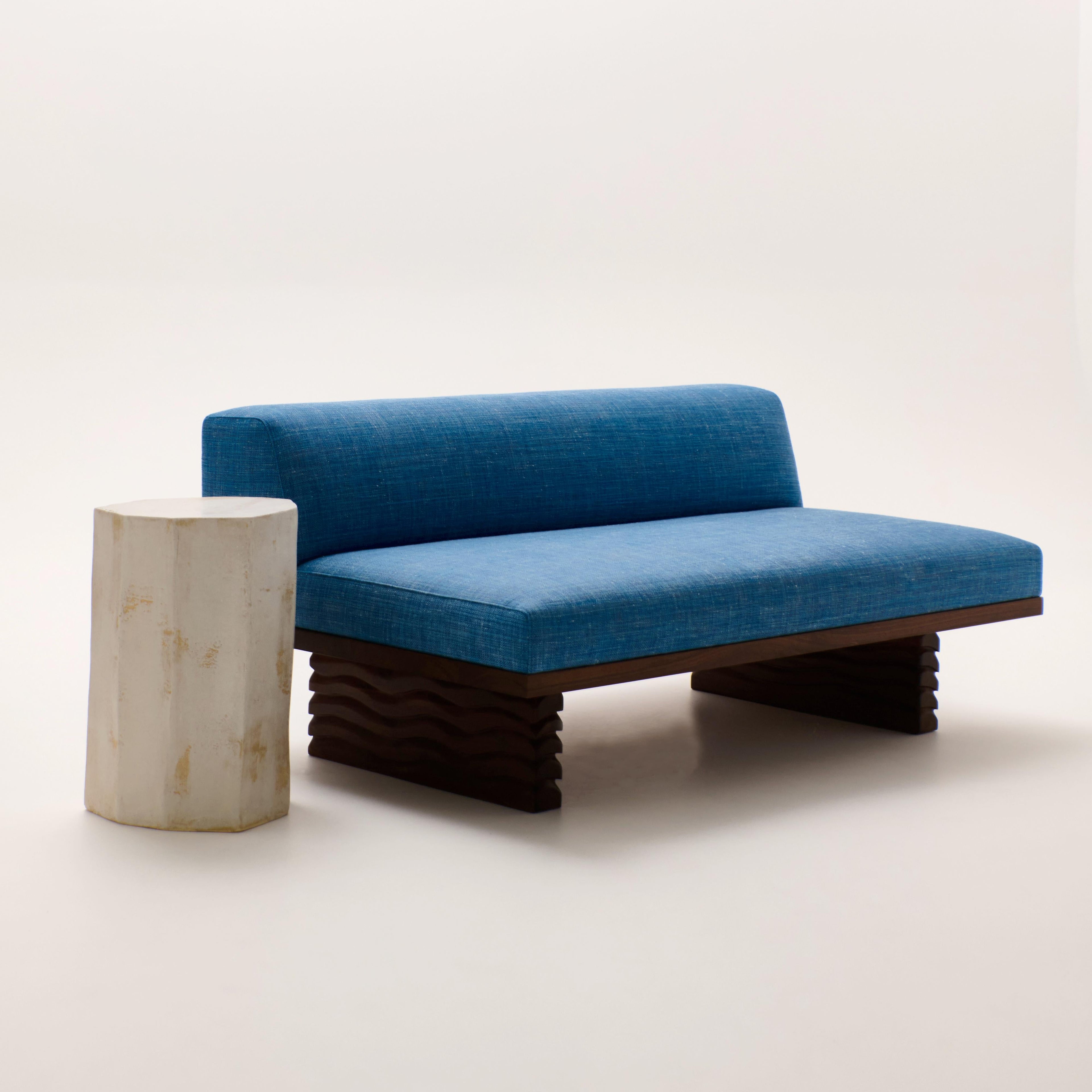 https://a.1stdibscdn.com/nazare-sofa-for-sale-picture-13/f_62582/f_440992421742311072966/Project_213A_Nazare_Sofa_walnut_14_master.jpg