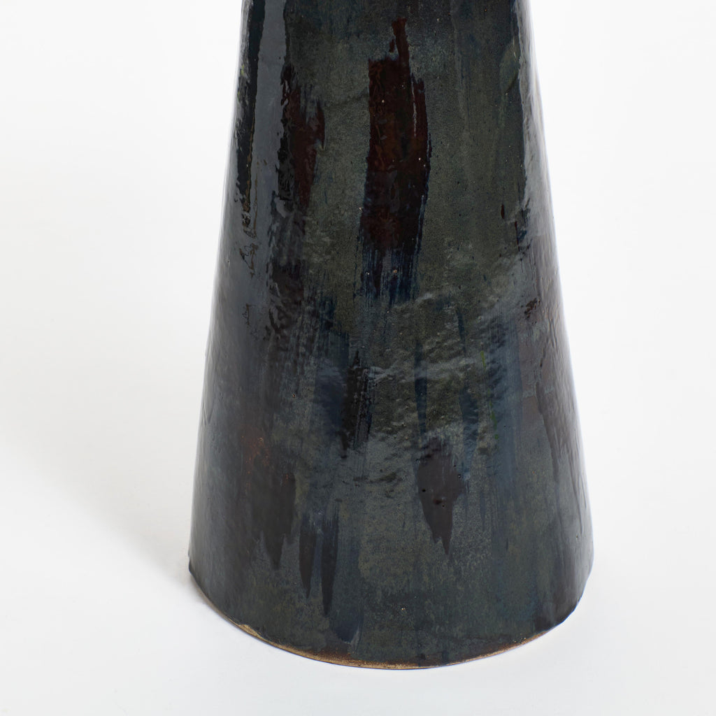 https://a.1stdibscdn.com/porto-belo-table-for-sale-picture-7/f_62582/f_441173621742403244141/Project_213A_Porto_Belo_dark_toffee_6_master.jpg
