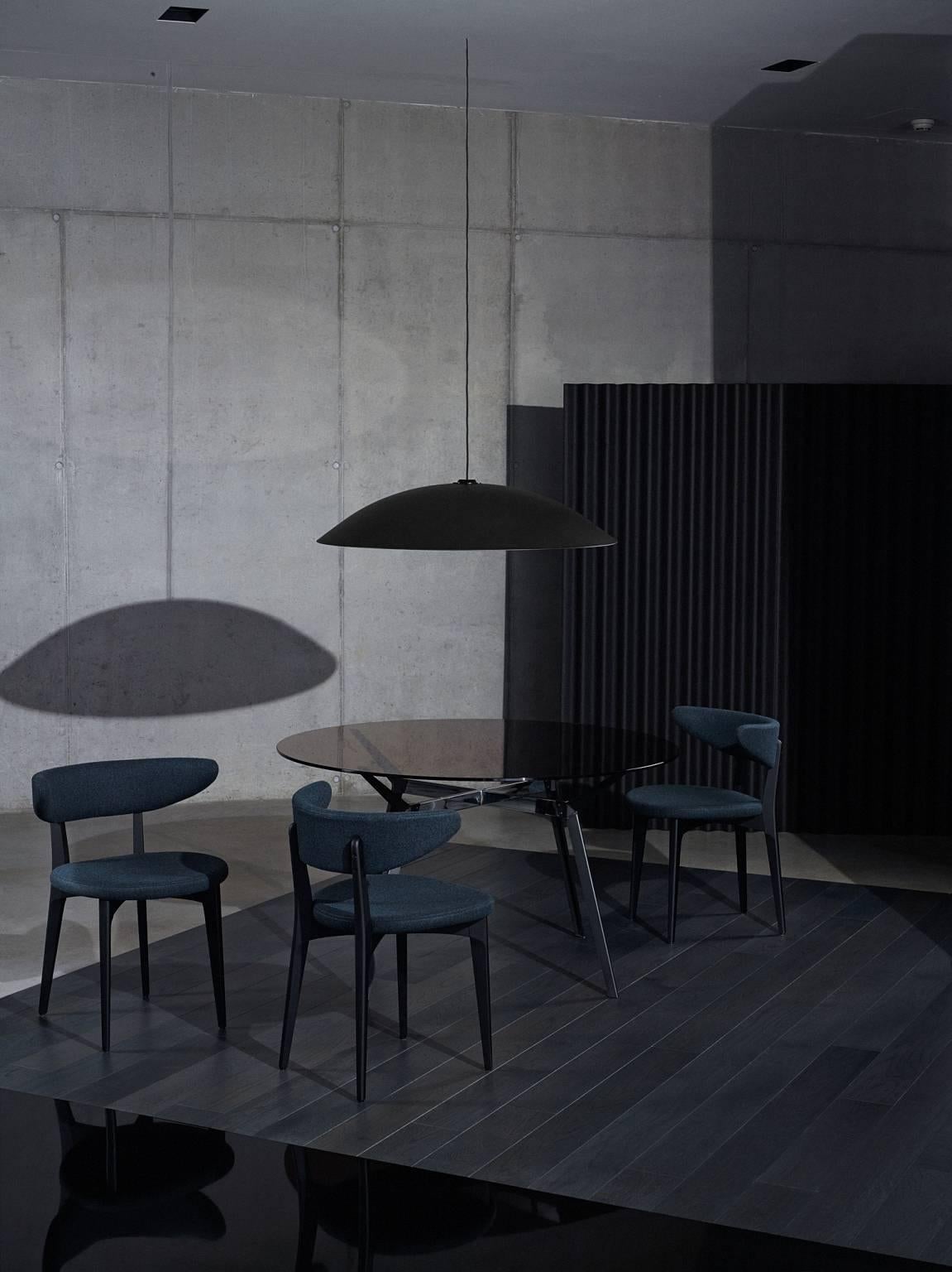 https://a.1stdibscdn.com/archivesE/upload/f_16392/f_97639411517827984654/Pylon_Round_Table_Bronze_Glass_Top_Steel_Base_Moroso_Diesel_04_master.jpg