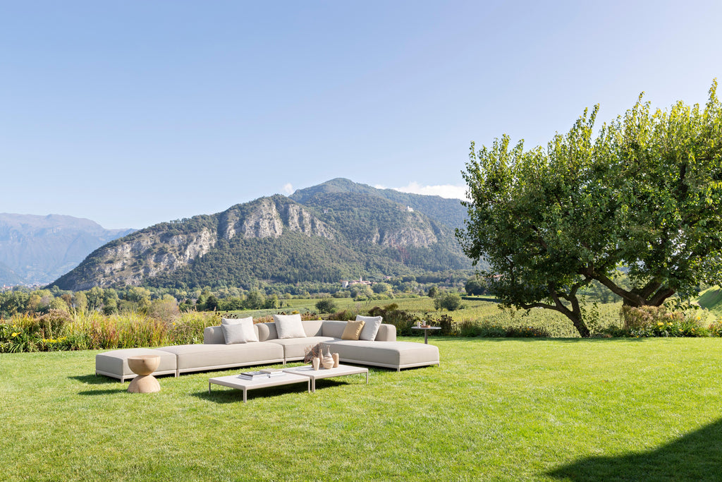 https://a.1stdibscdn.com/alias-p66-aluzen-soft-ending-sofa-outdoor-dx-in-upholstery-with-aluminium-frame-for-sale-picture-2/22569652/f_310957321667300158133/_Q7I9789_master.jpg