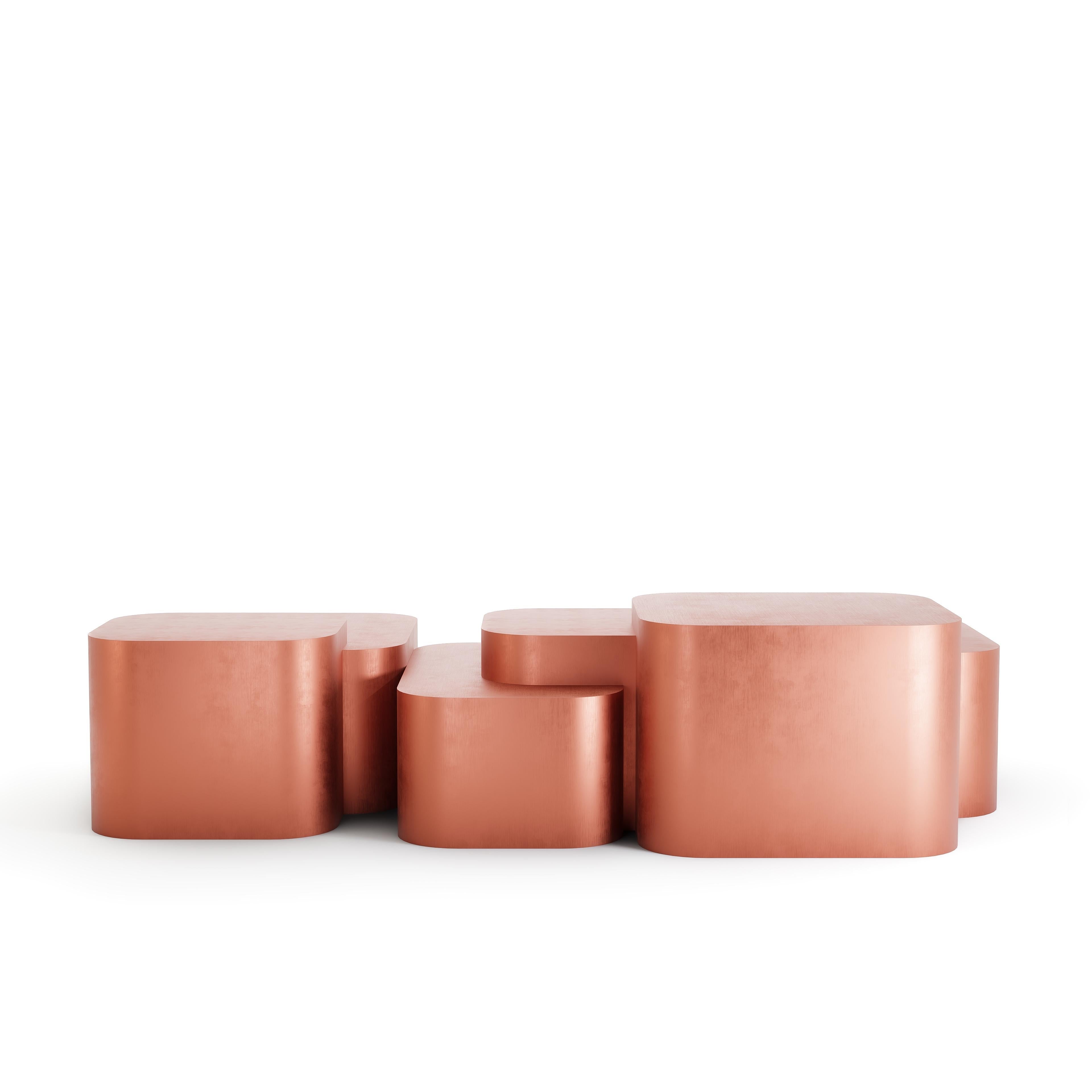 https://a.1stdibscdn.com/platea-metalica-coffee-table-in-brushed-copper-finish-for-sale-picture-3/f_27693/f_449205121746658955178/R2_1__master.jpg