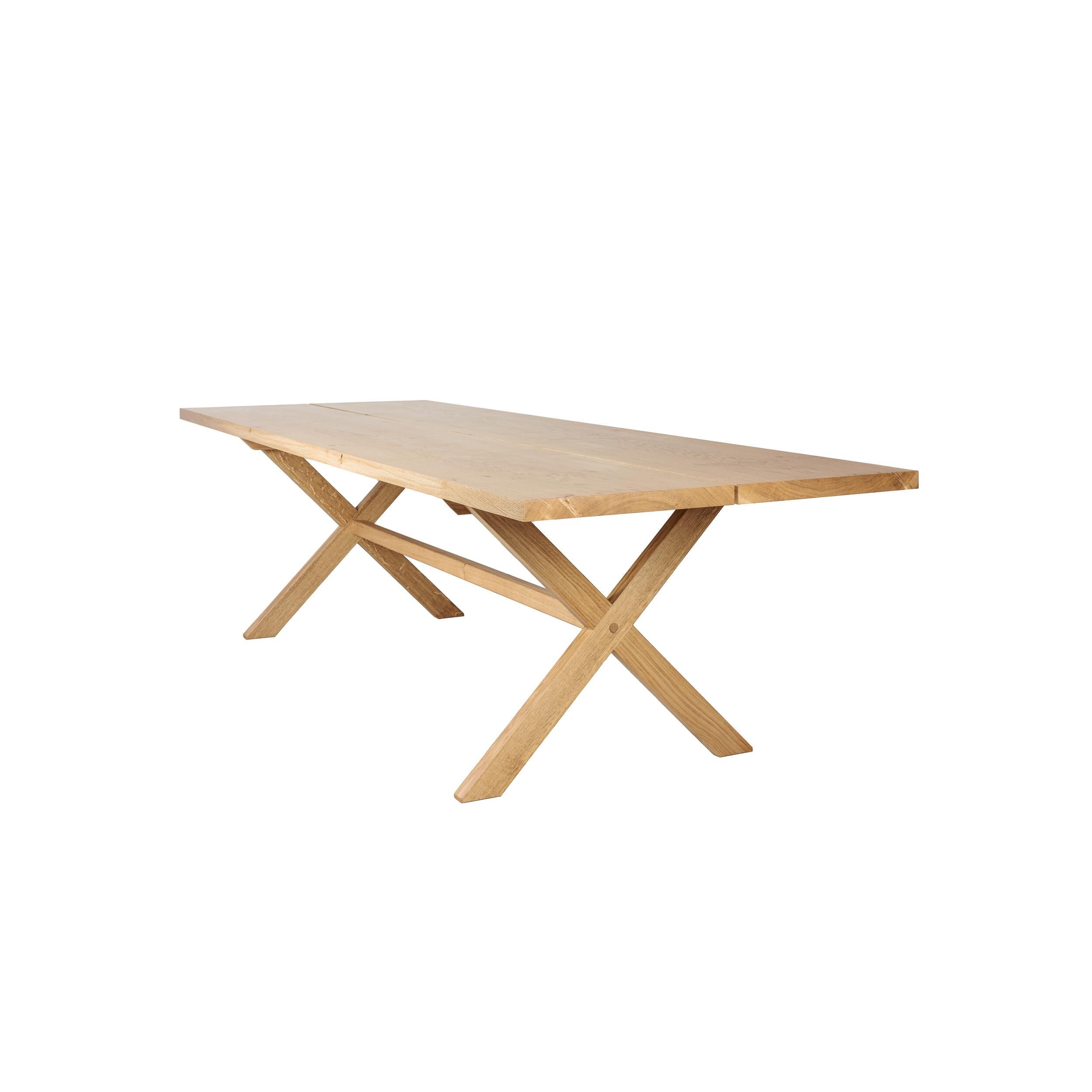 https://a.1stdibscdn.com/dining-table-solid-natural-oak-contemporary-danish-design-handcrafted-for-sale-picture-3/f_106672/f_488875921771507685405/R5_01784_Edit_Edit_master.jpg
