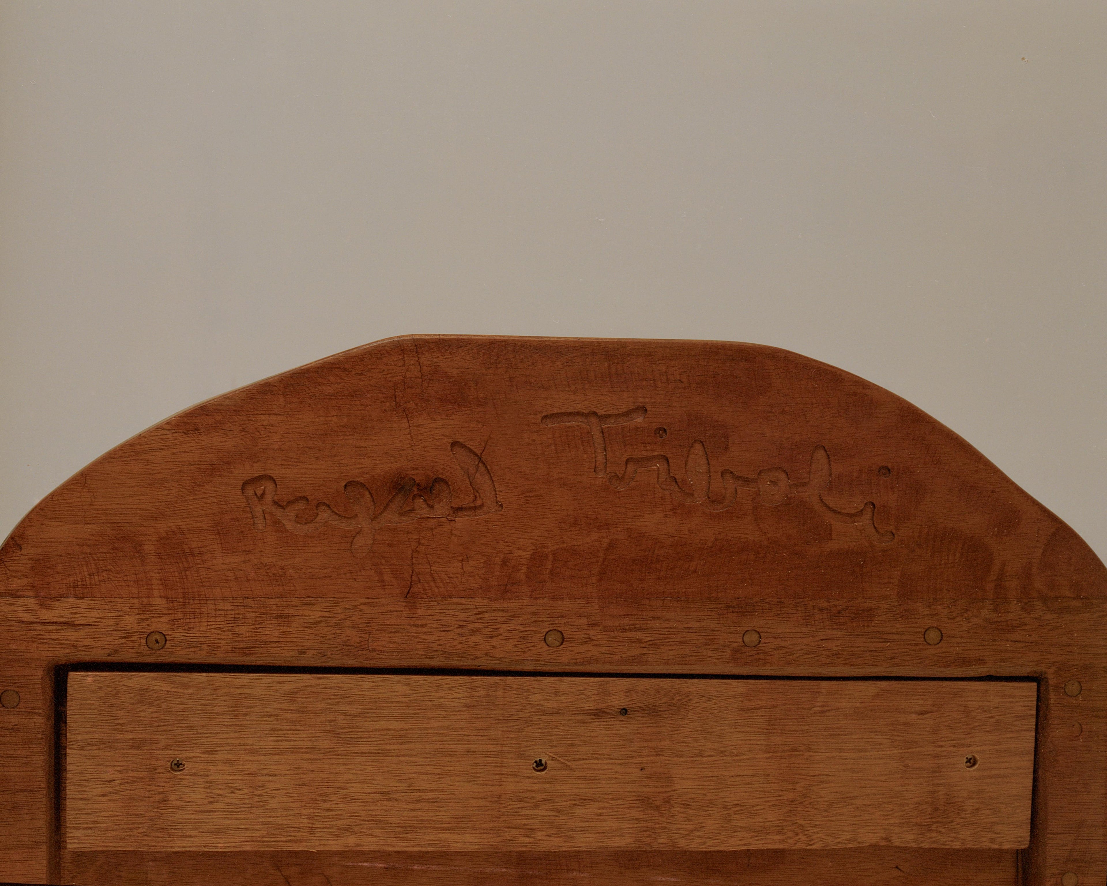 https://a.1stdibscdn.com/cabinet-by-rafael-triboli-for-sale-picture-5/f_85052/f_402321721718740208424/RAFA_TRIBOLI_2024_3_16__master.jpg