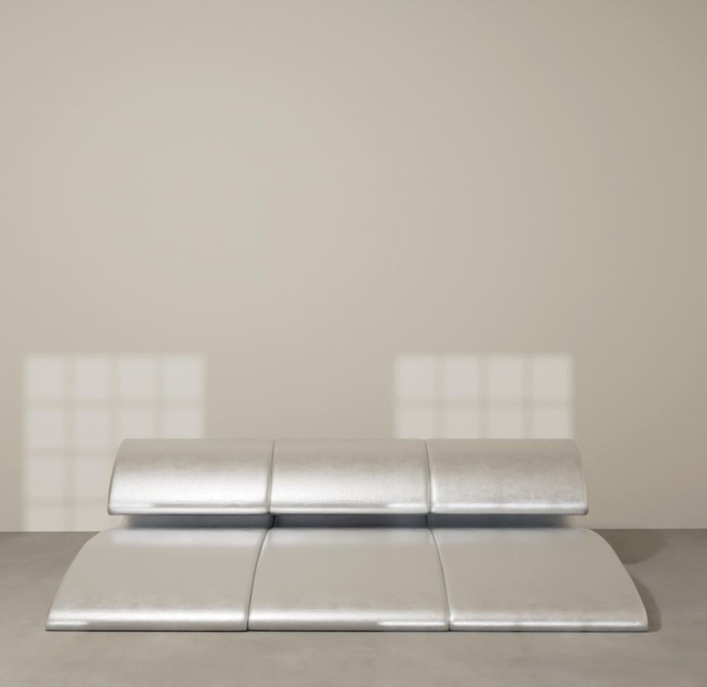 https://a.1stdibscdn.com/jet-lag-chair-sculptural-modular-chaise-longue-contemporary-silver-for-sale-picture-2/f_61482/f_484281421768999608067/RANKIN_2_1__master.jpg