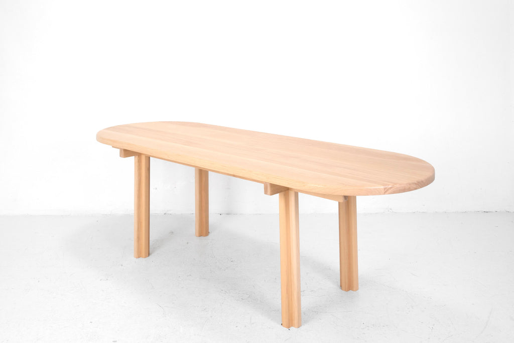 https://a.1stdibscdn.com/orno-dining-table-by-ries-for-sale-picture-3/f_12192/f_332081321678362920225/RIES_Philia_Orno_Dining_Table_02_master.JPG