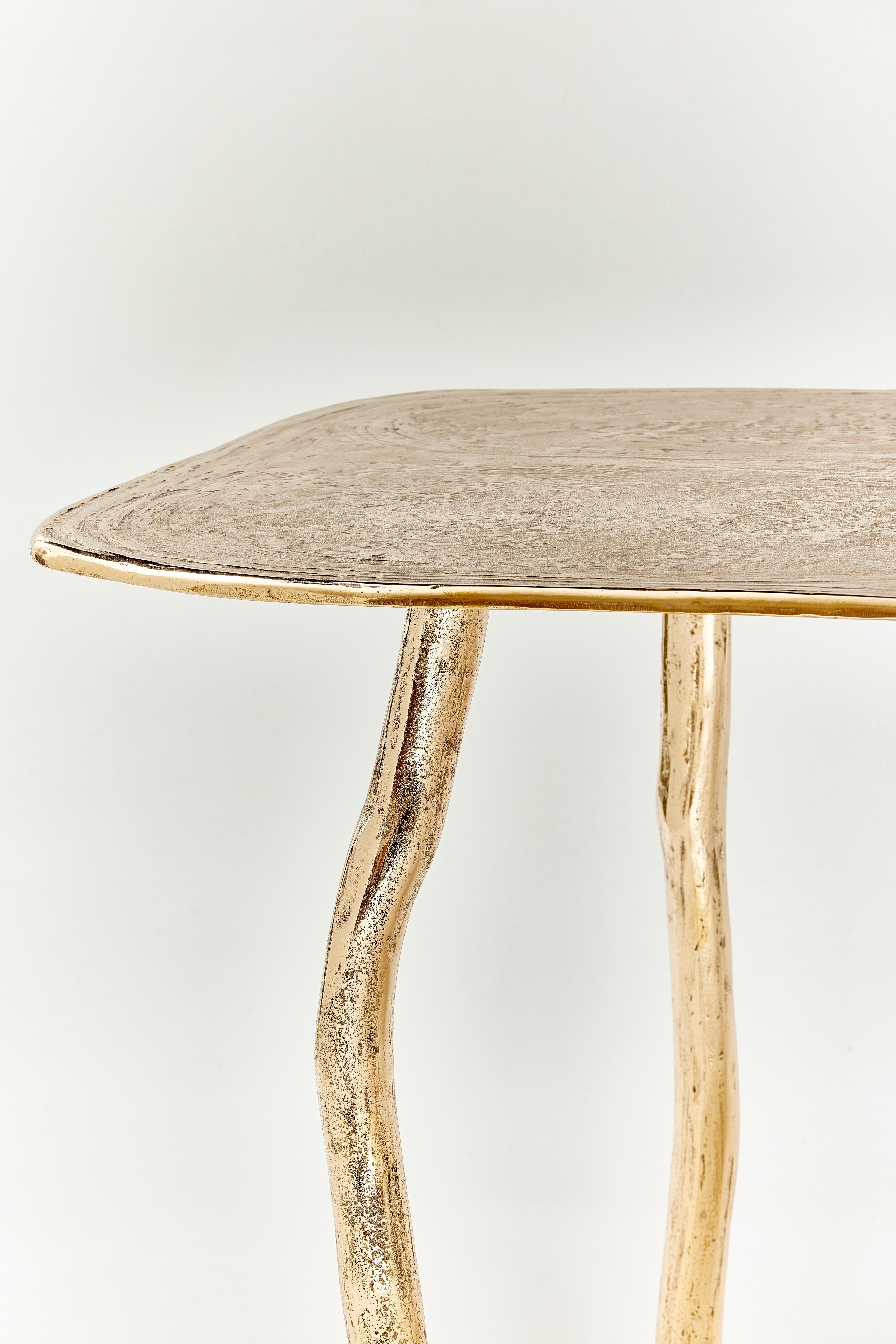 https://a.1stdibscdn.com/contemporary-bronze-golden-polish-dining-room-table-by-colo-studio-france-for-sale-picture-8/f_65832/f_412239621724763231383/ROCHE_307_master.jpg